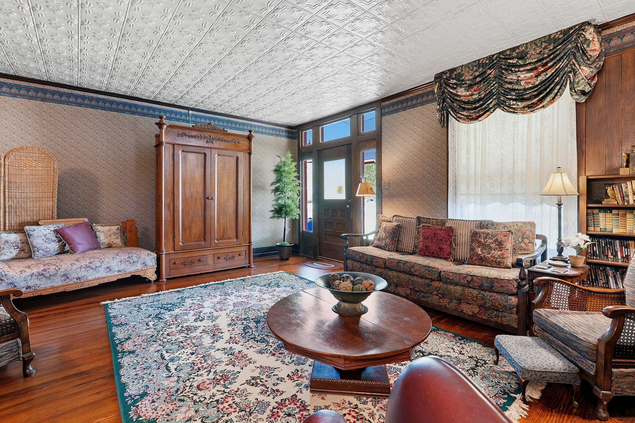 main property photo 15