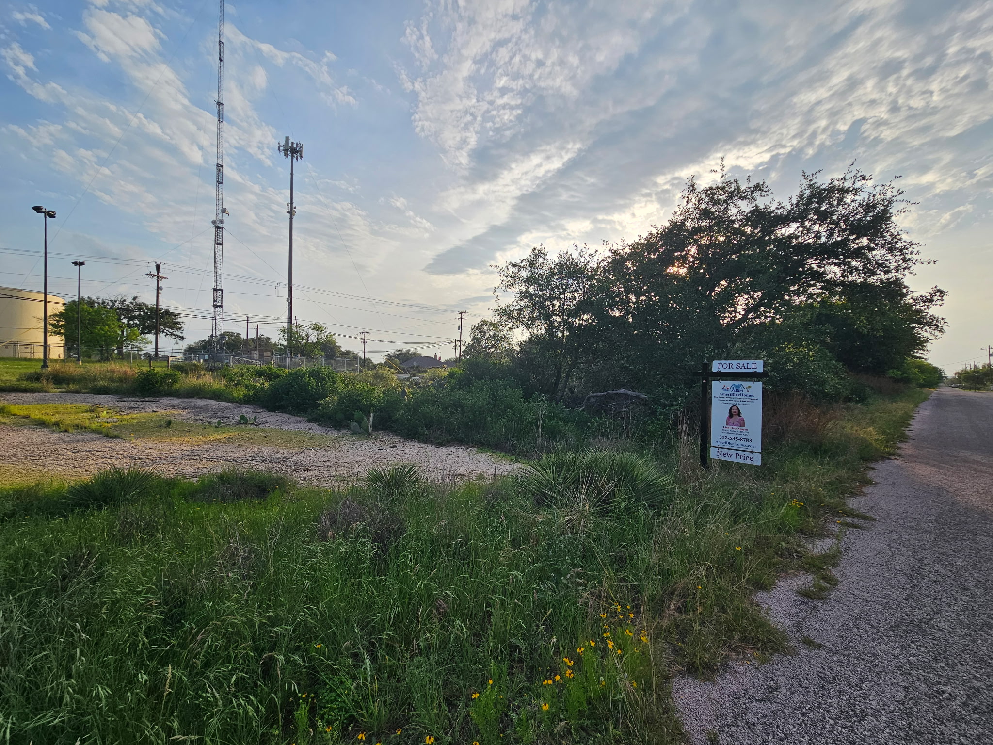 main property photo 10