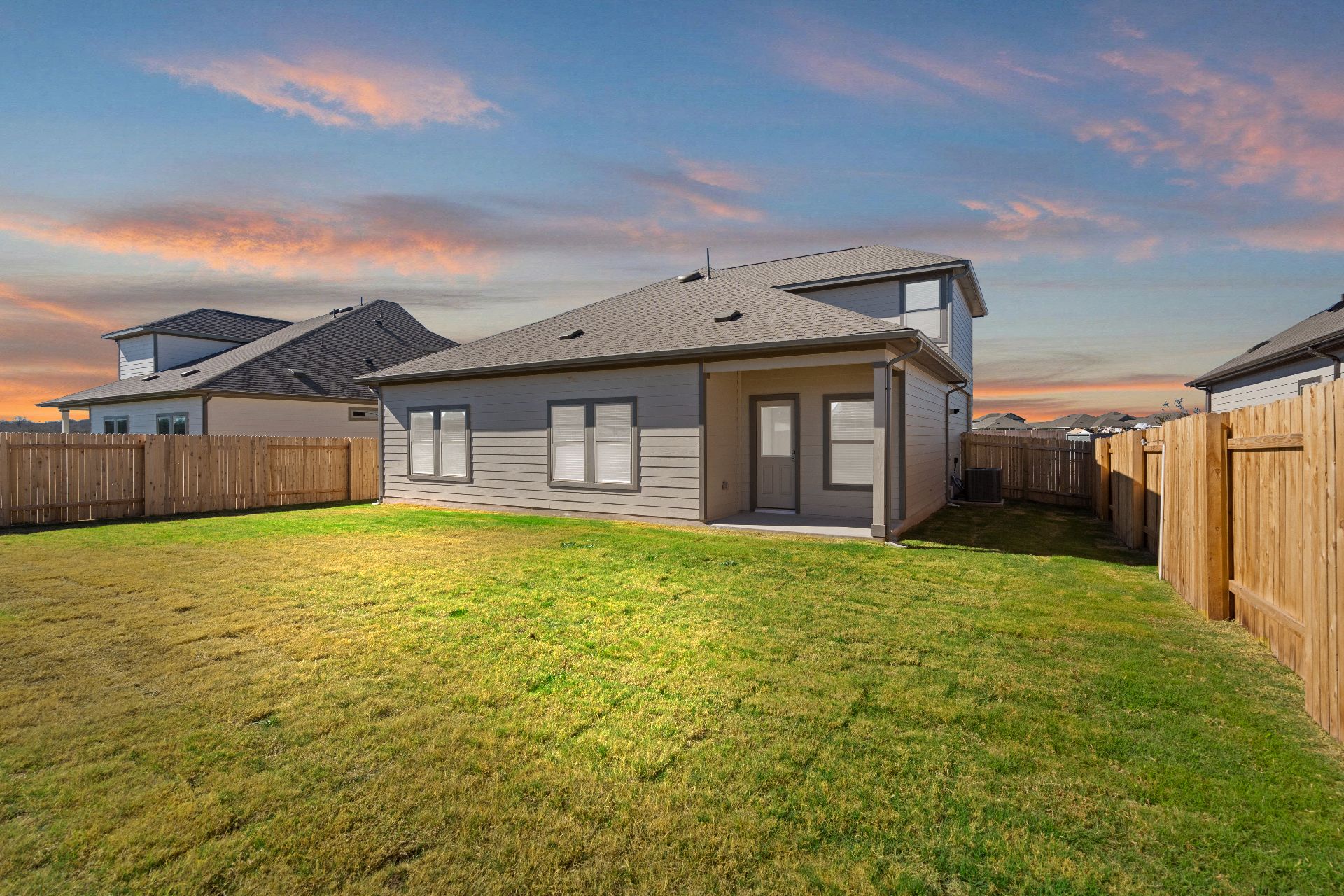 main property photo 26