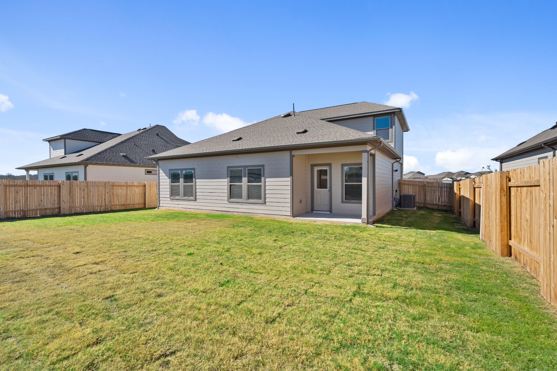 main property photo 27