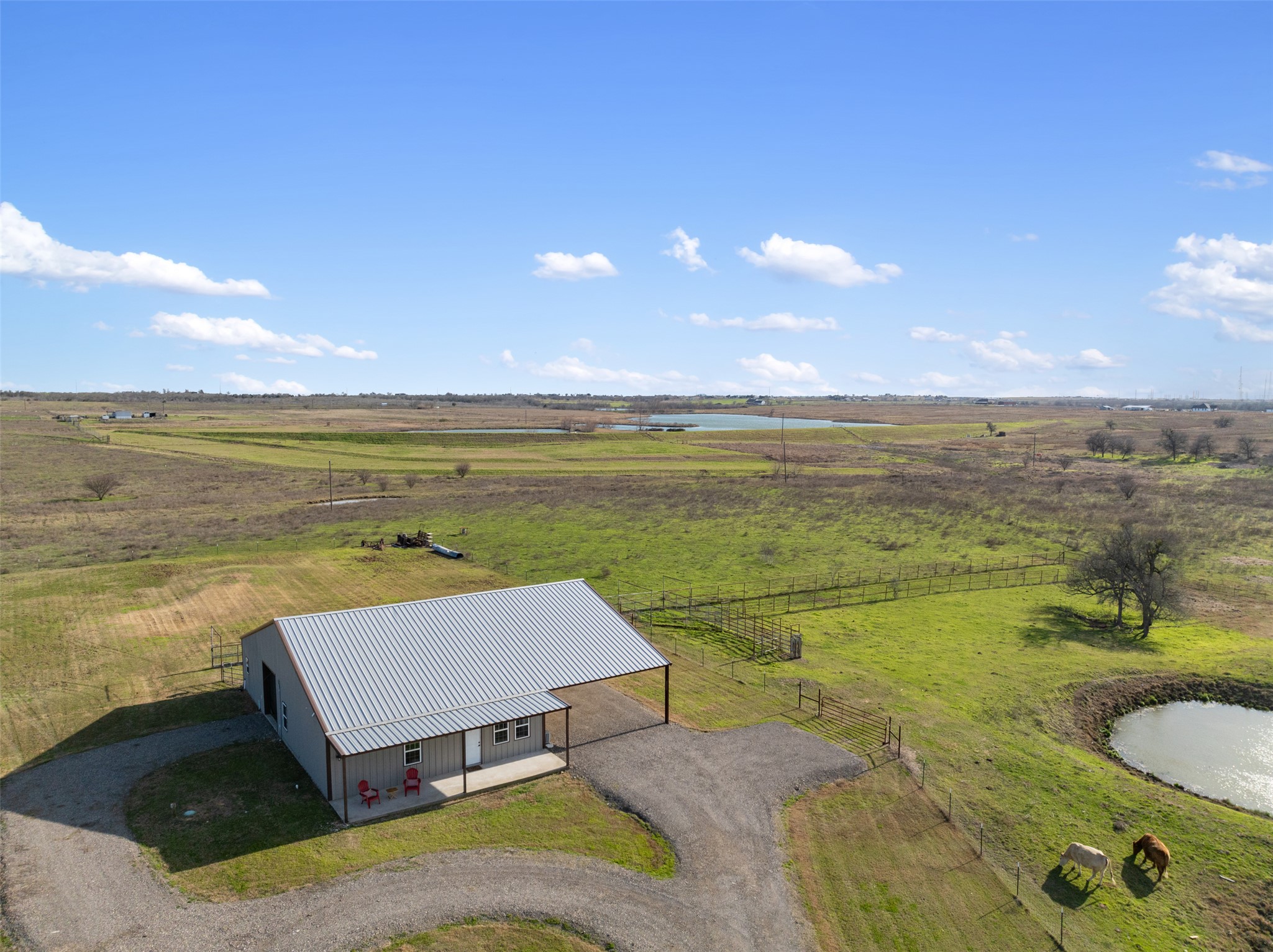 main property photo 25