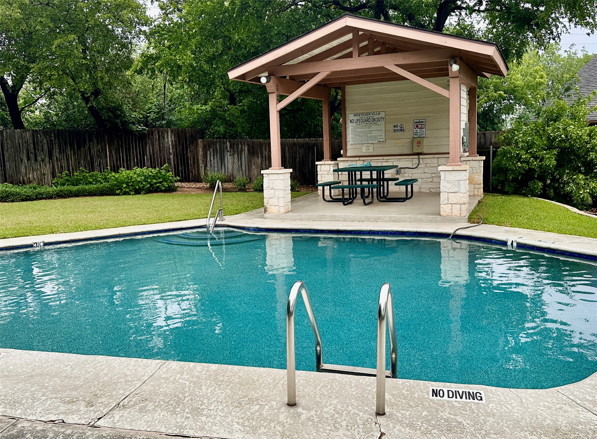 main property photo 36