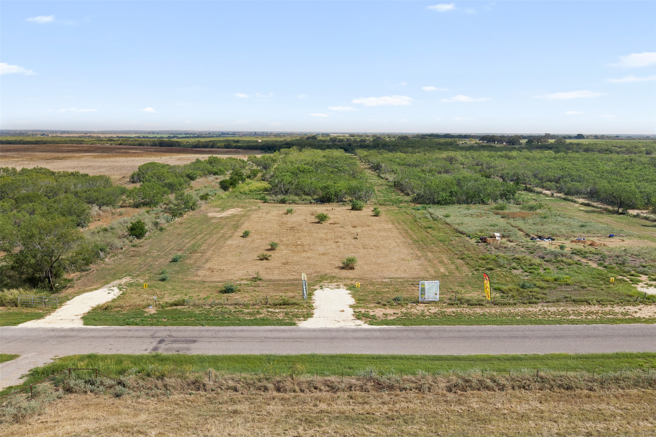 main property photo 14