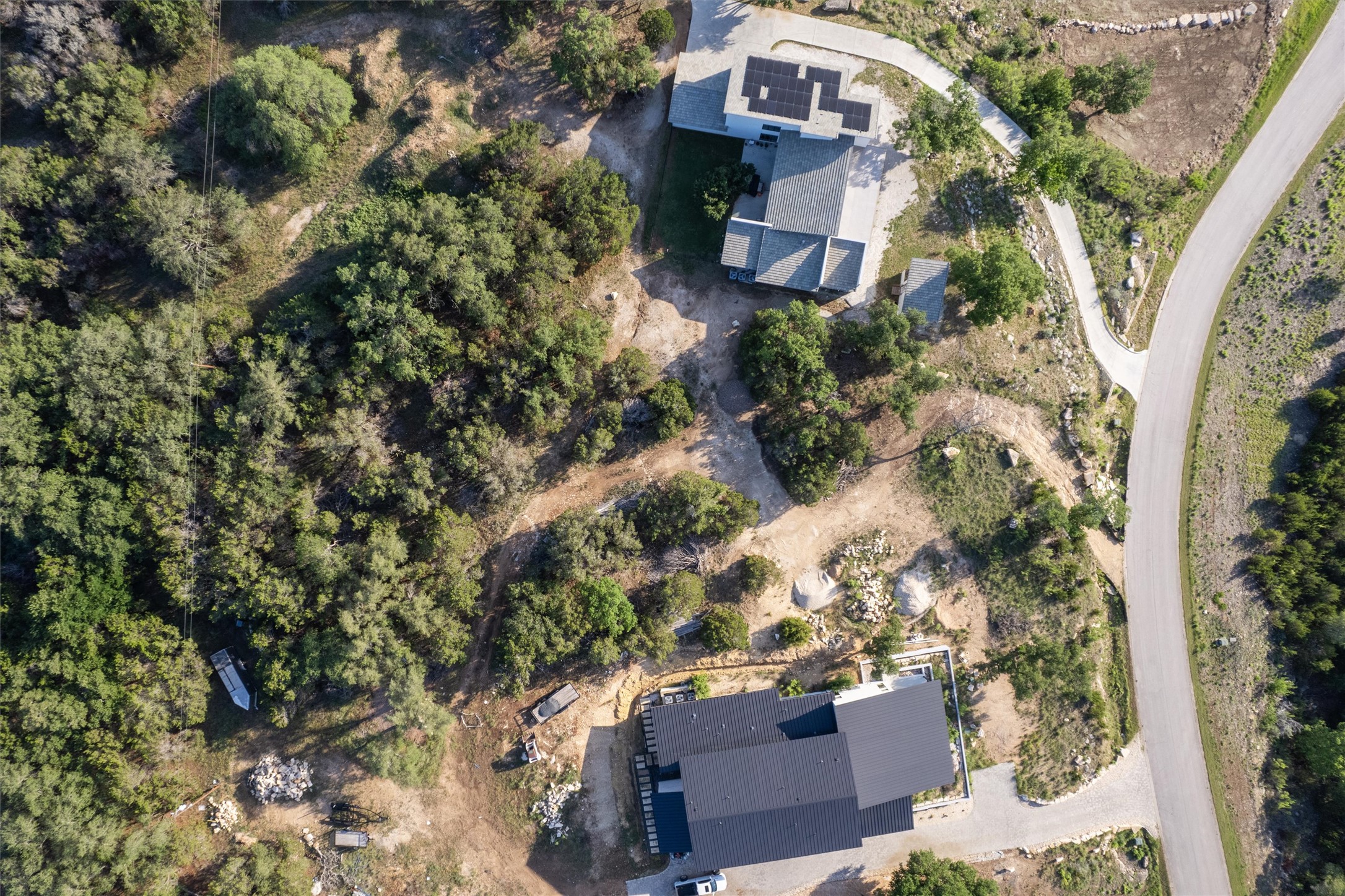 main property photo 17