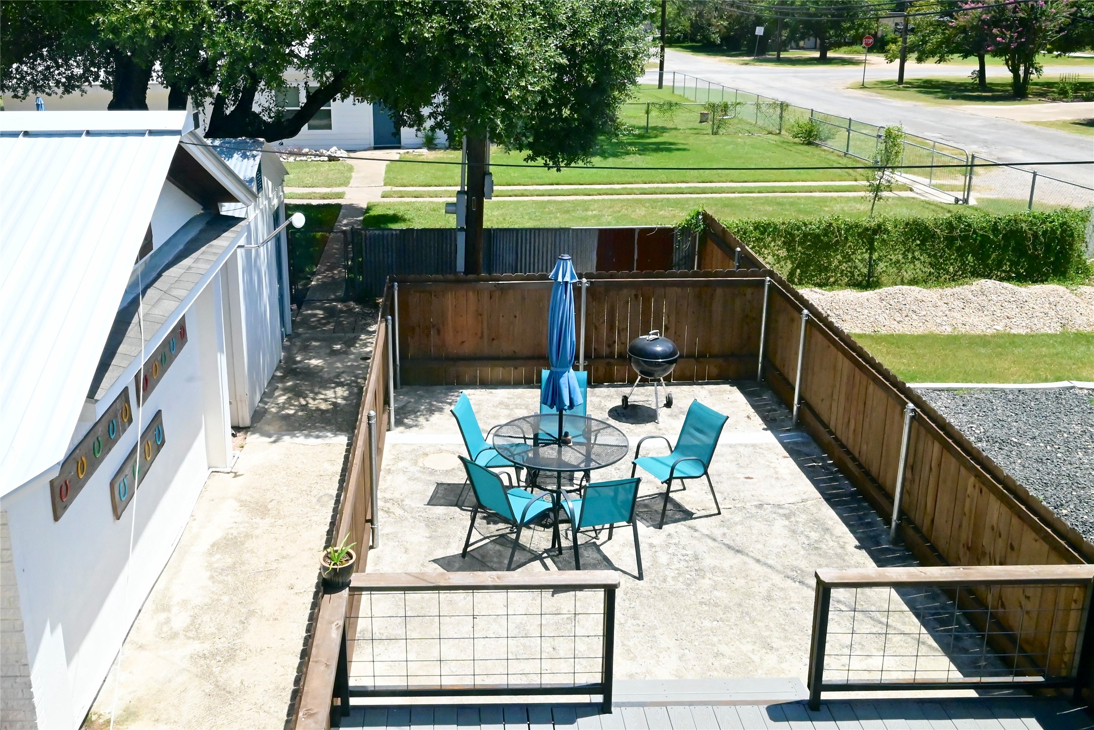 main property photo 10
