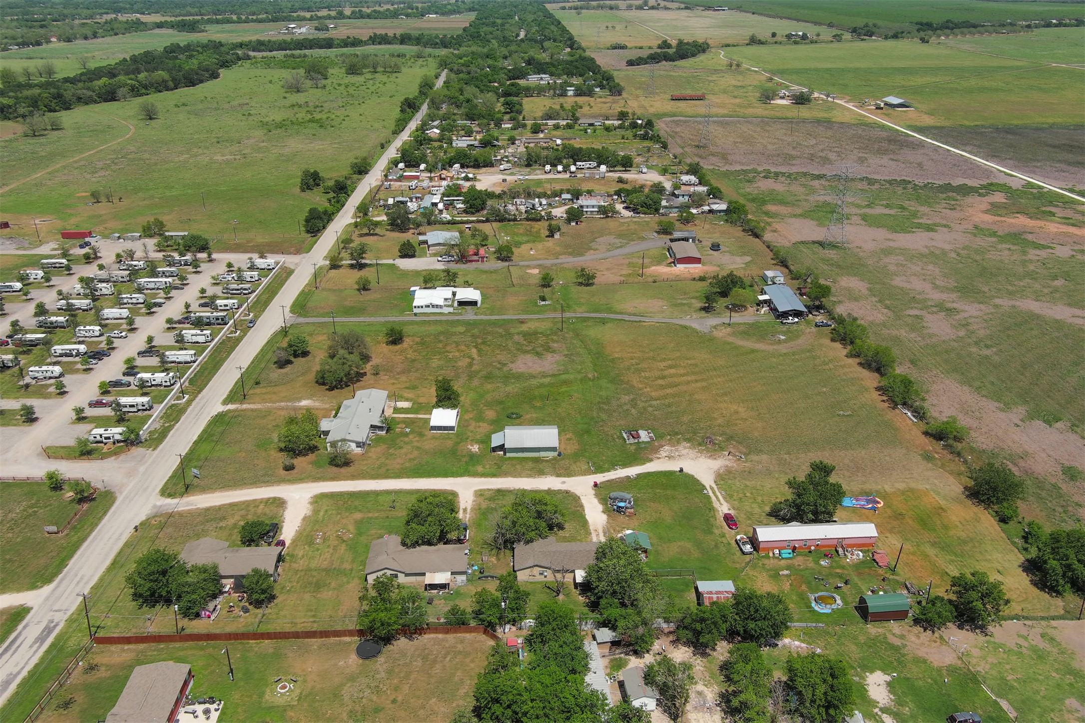 main property photo 17