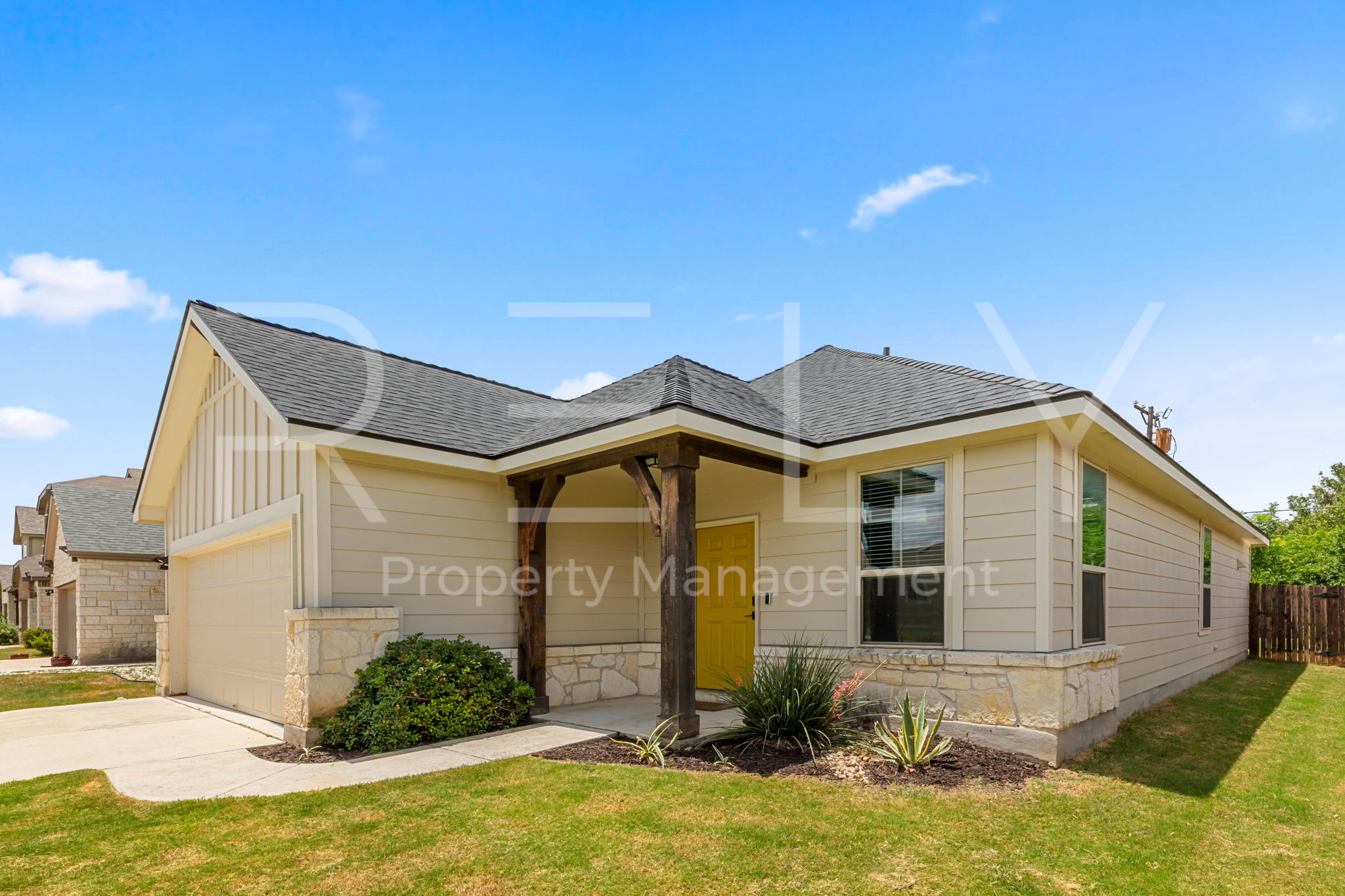 main property photo 4