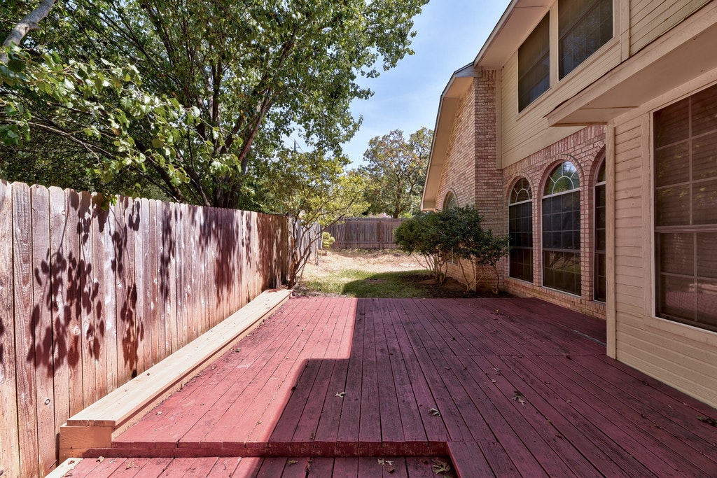 main property photo 31