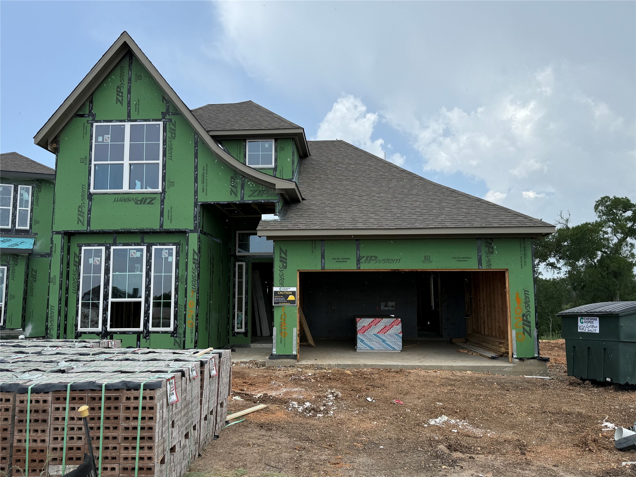 main property photo 36