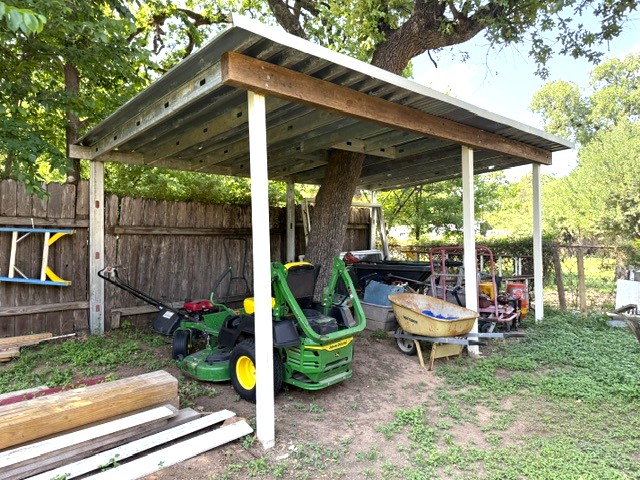 main property photo 35