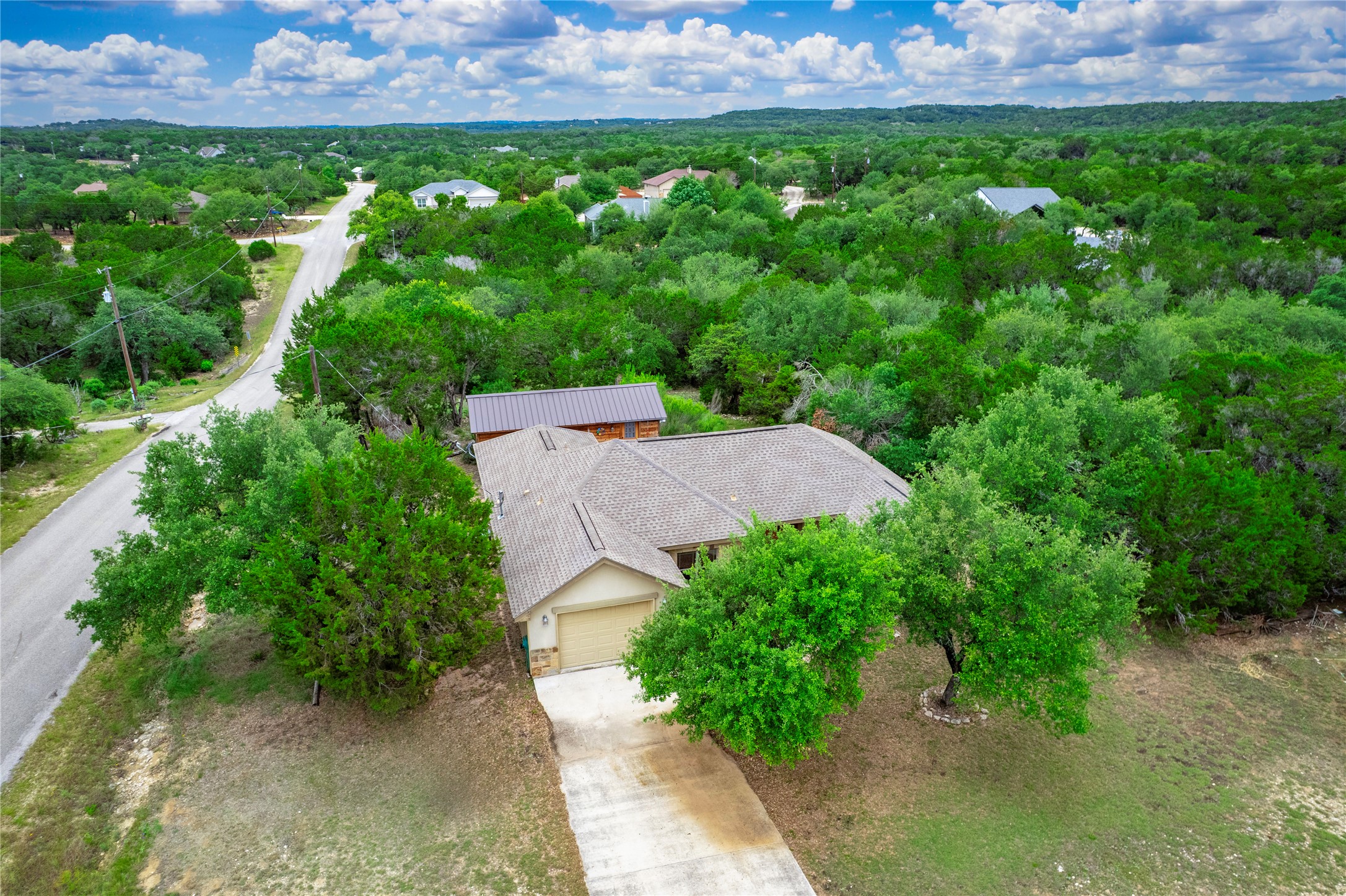 main property photo 32