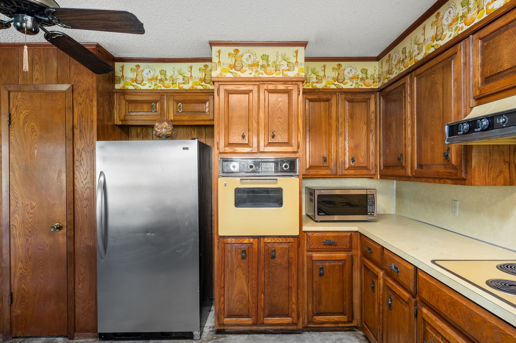 main property photo 12