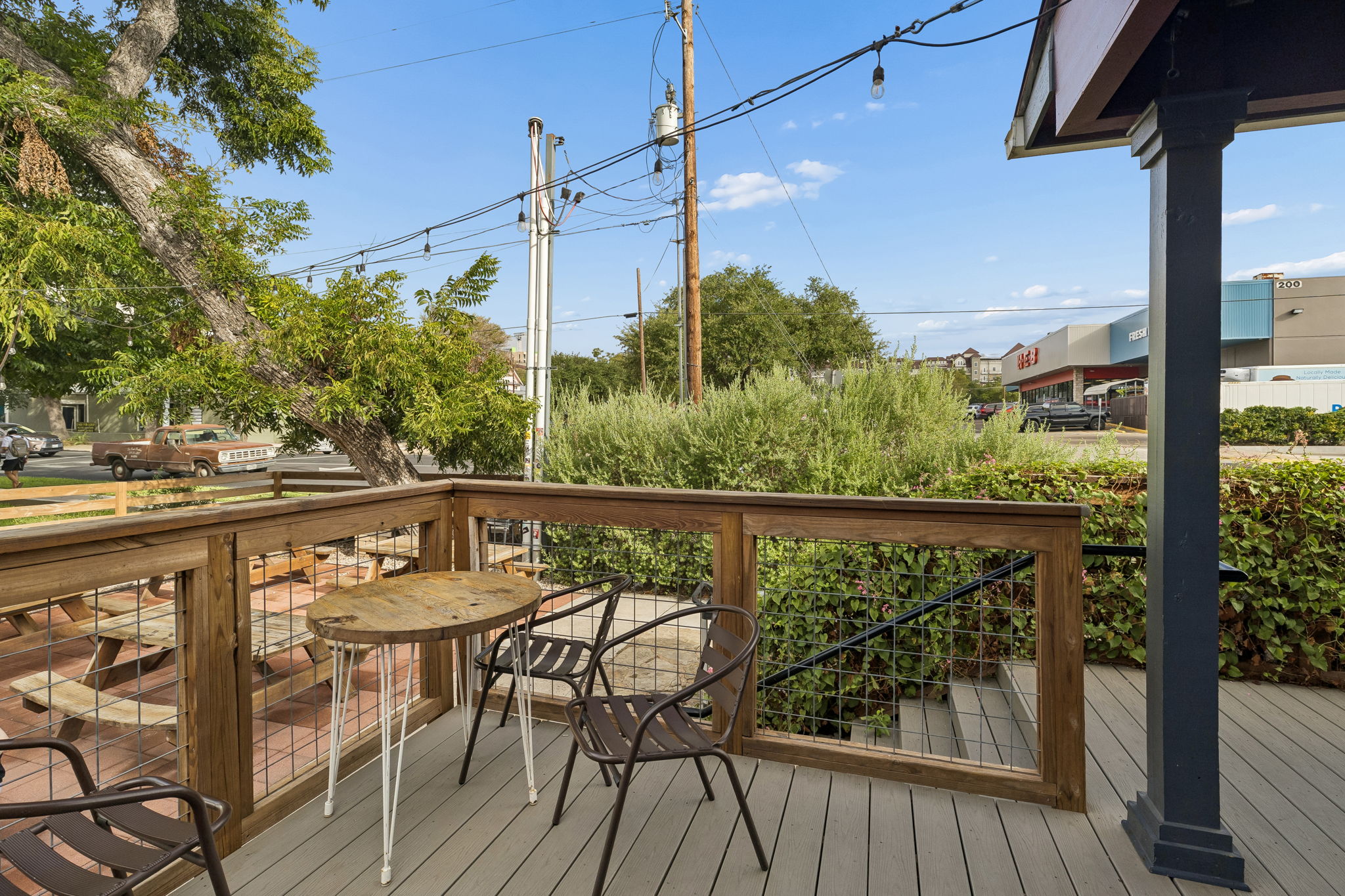 main property photo 12