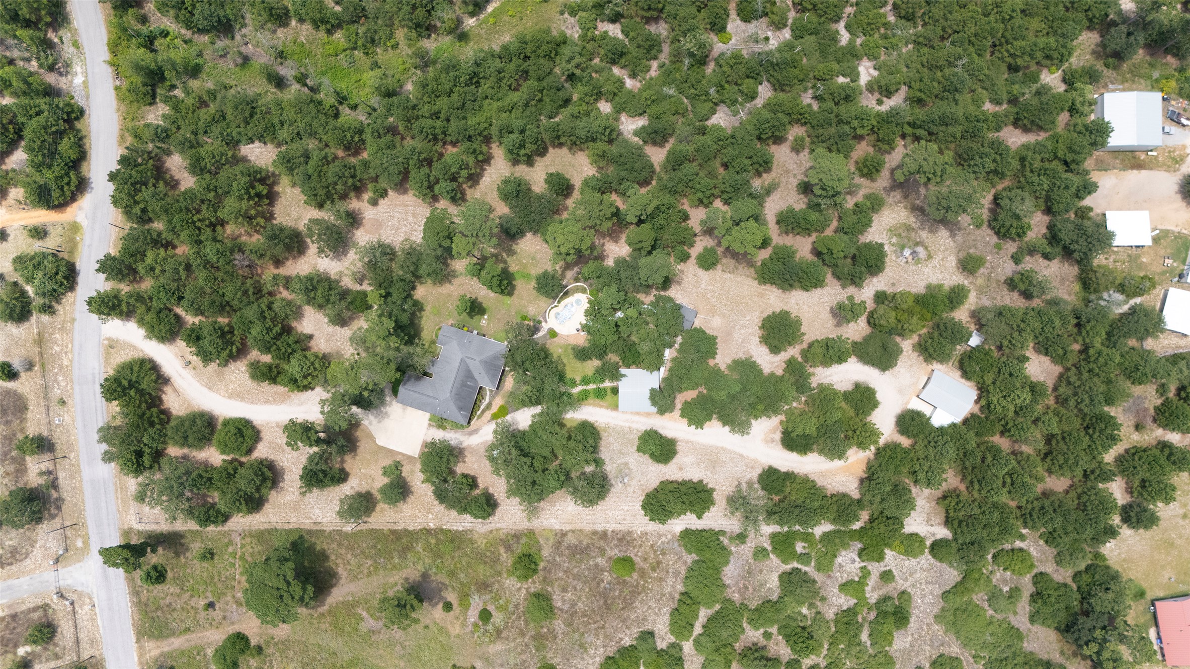 main property photo 39