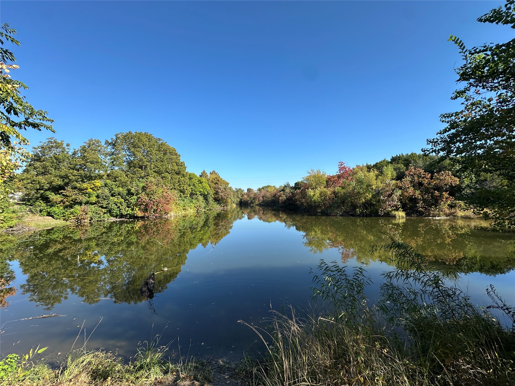 main property photo 24