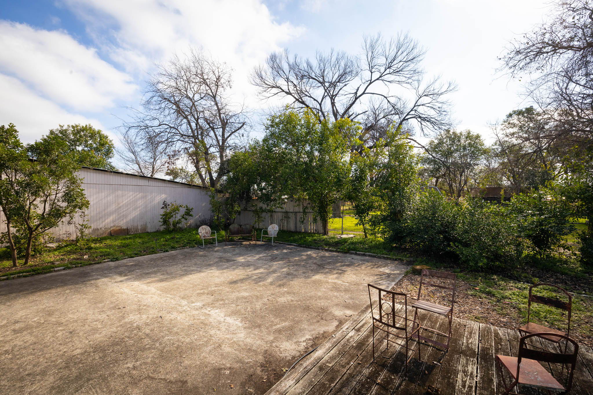main property photo 26