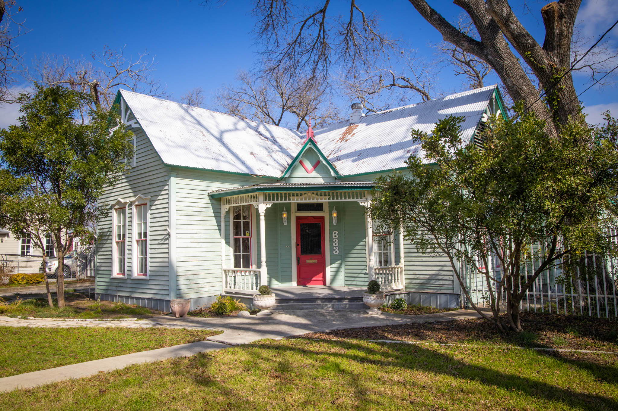 main property photo 35