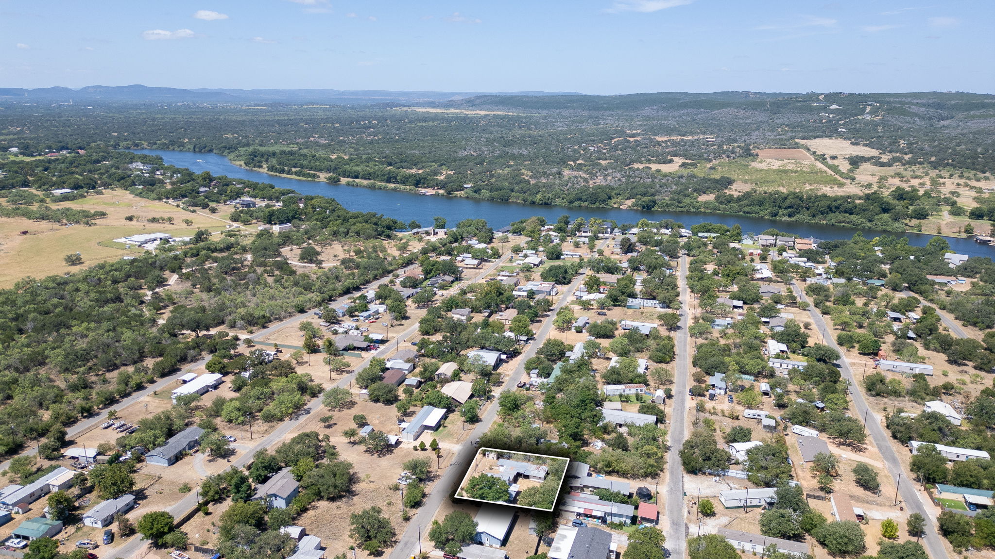 main property photo 0