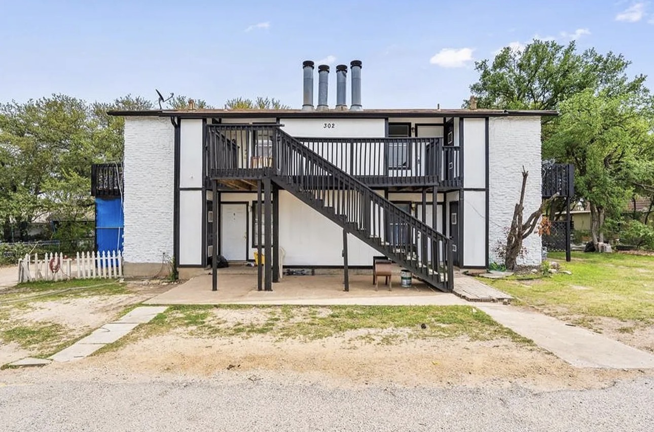 main property photo 26