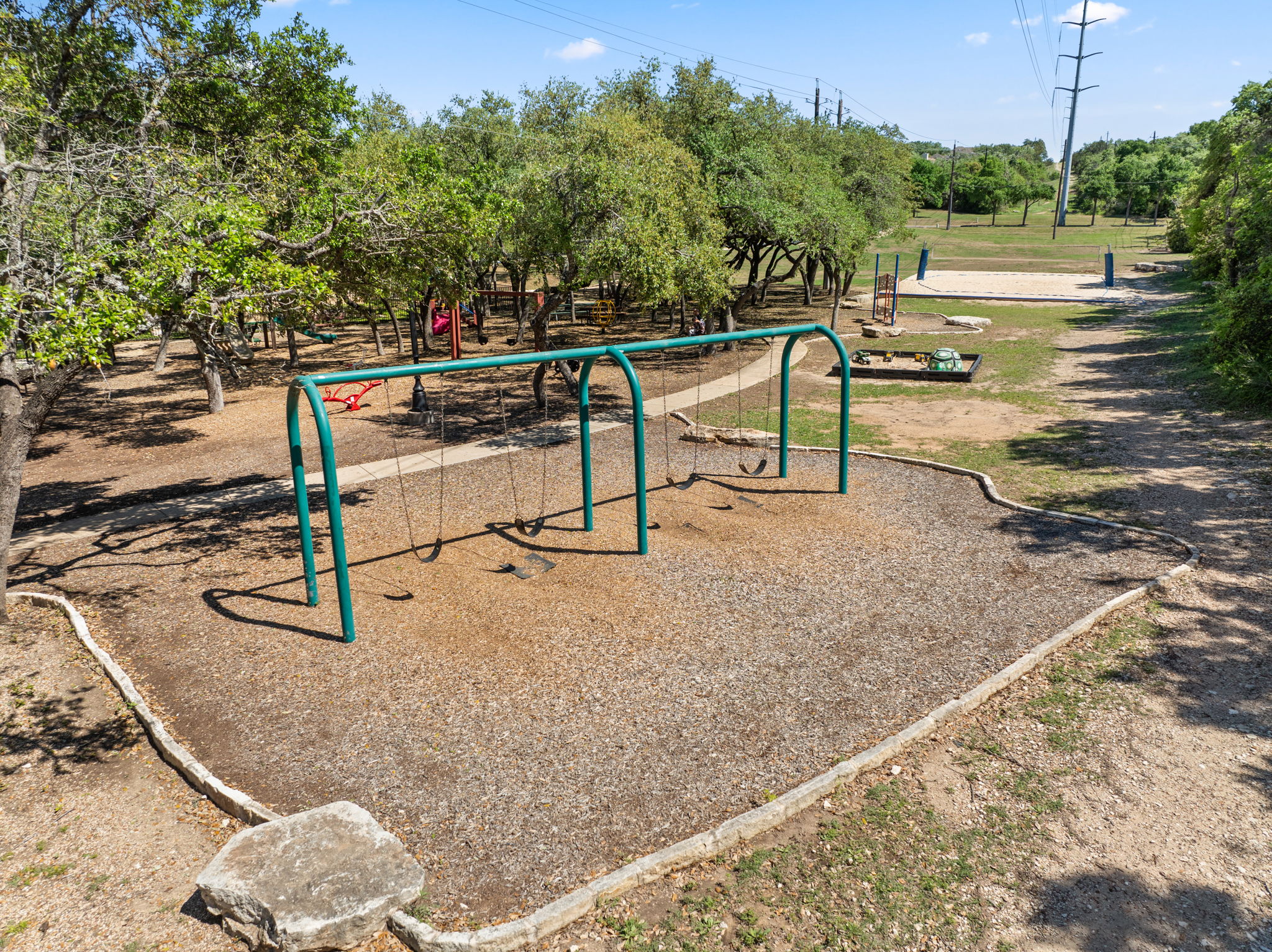 main property photo 38