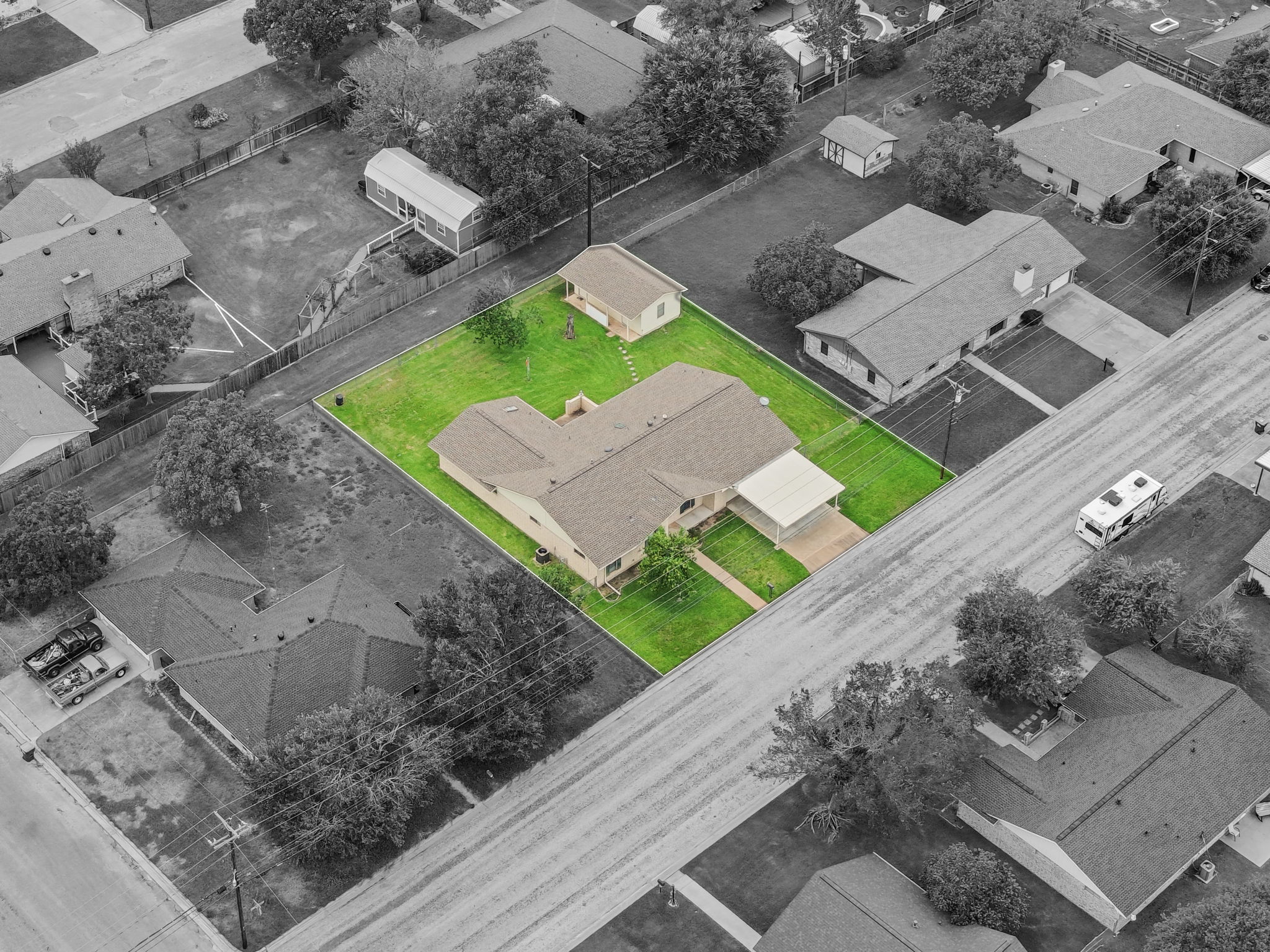 main property photo 27