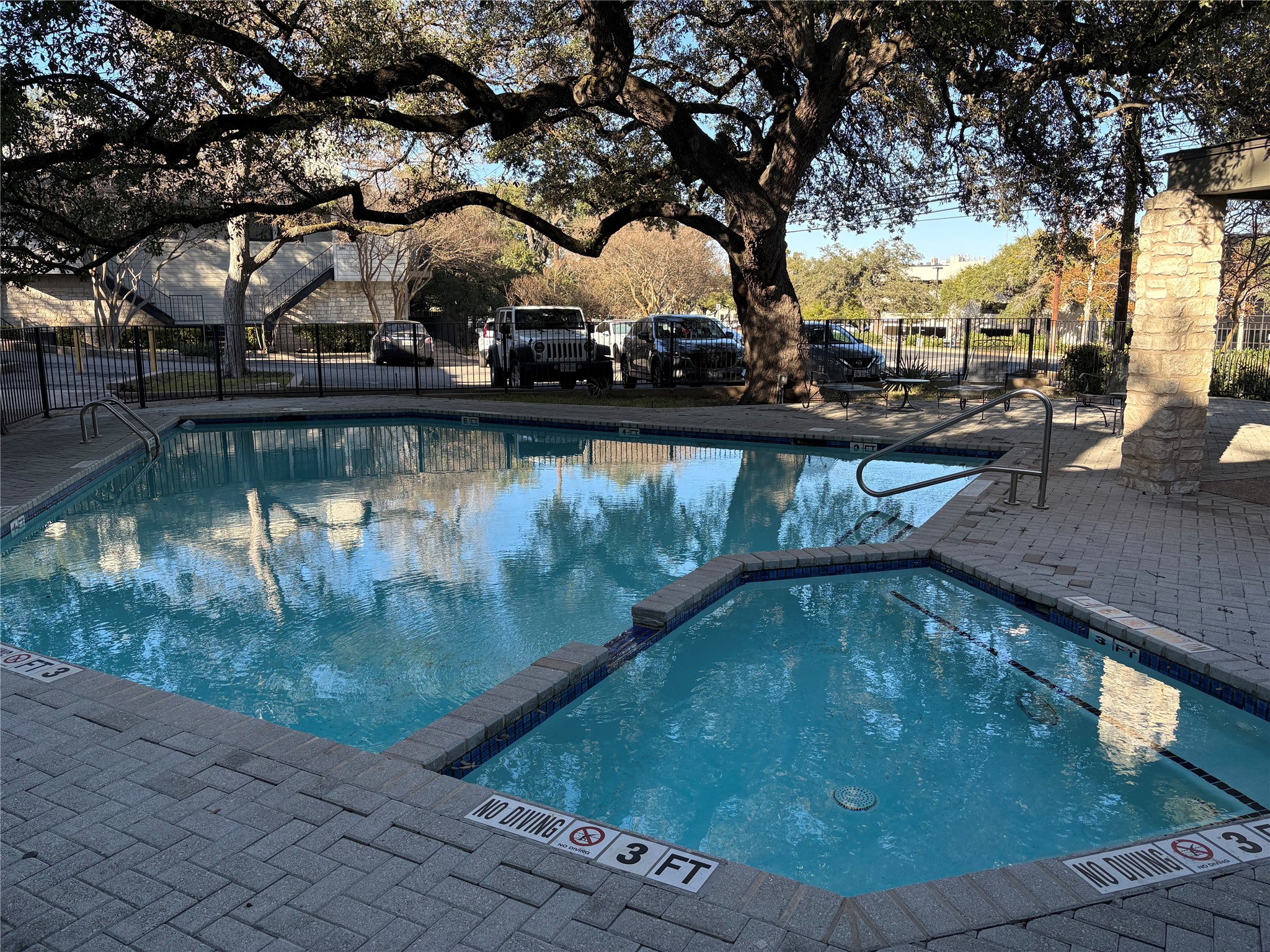 main property photo 36