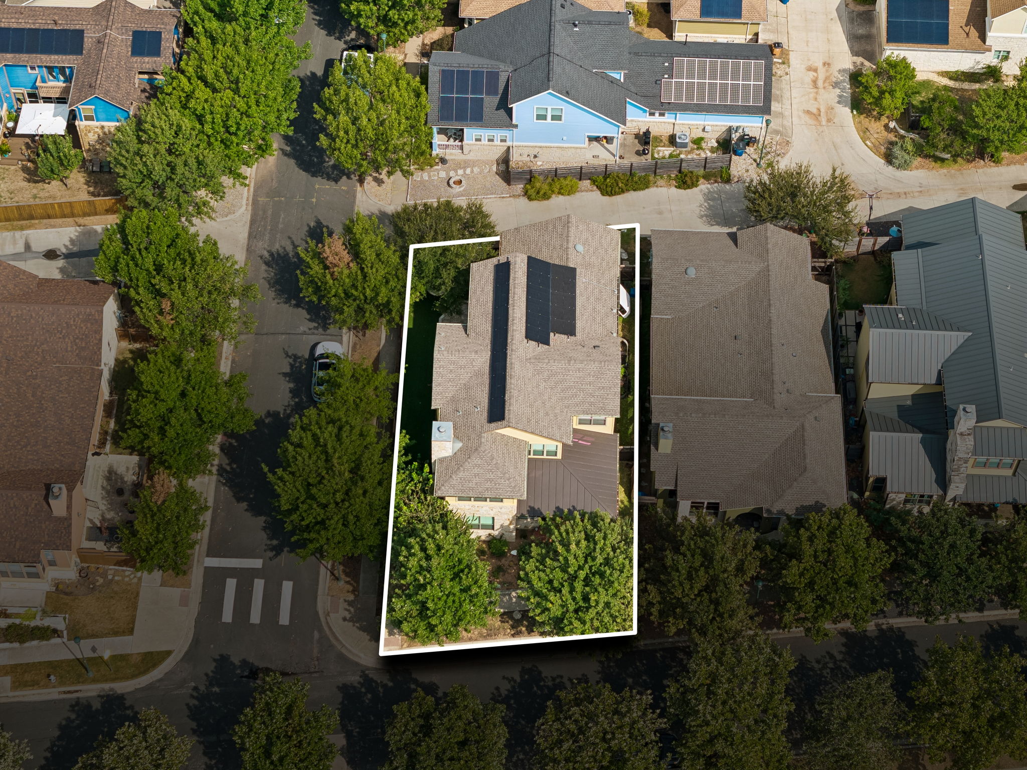 main property photo 34