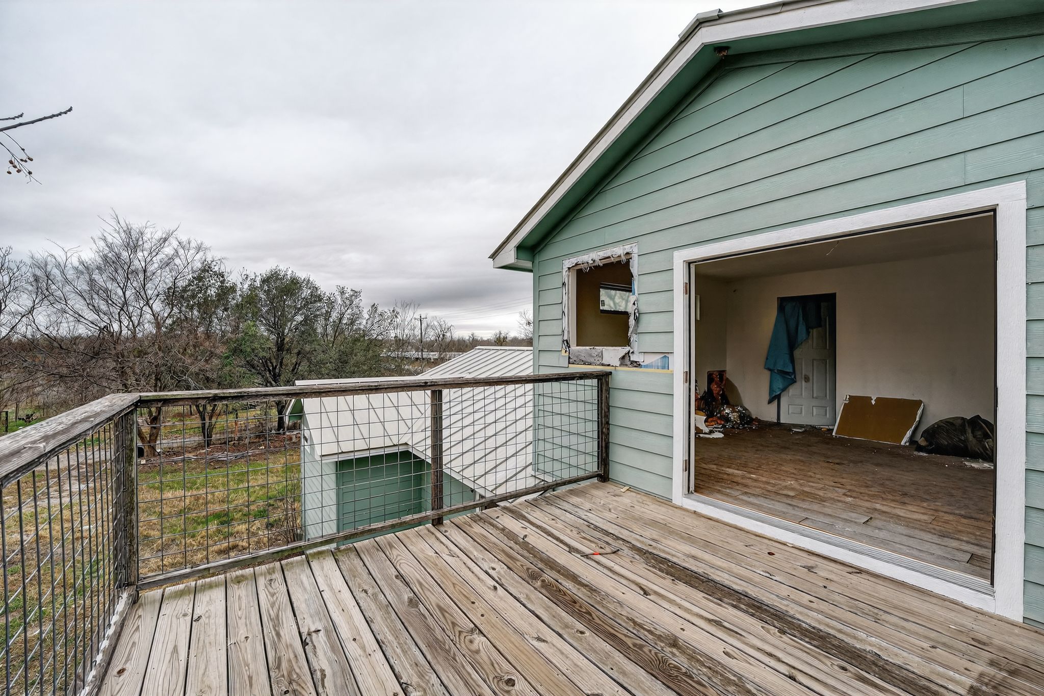 main property photo 14