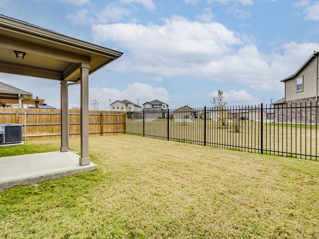 main property photo 23