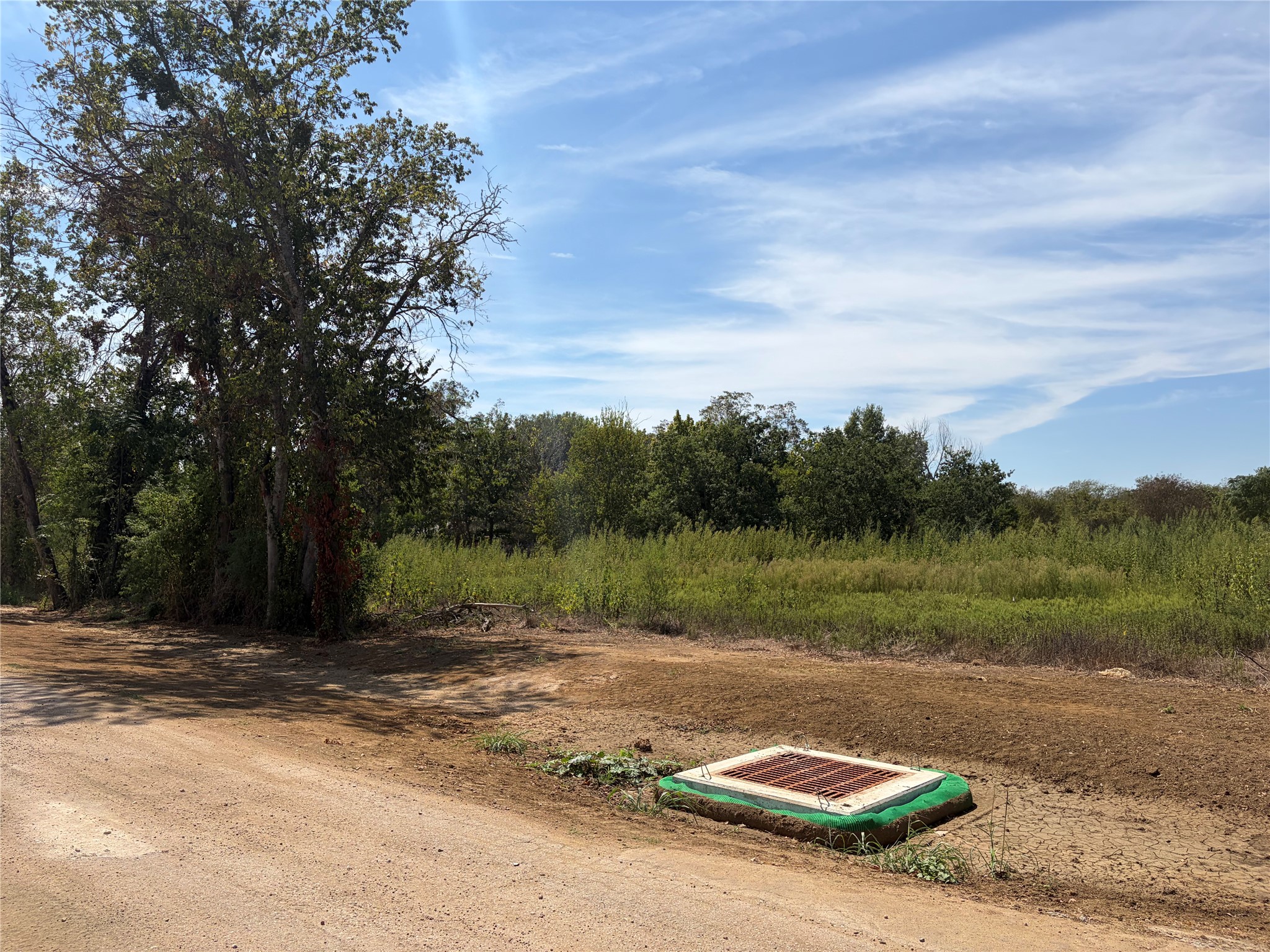 main property photo 6
