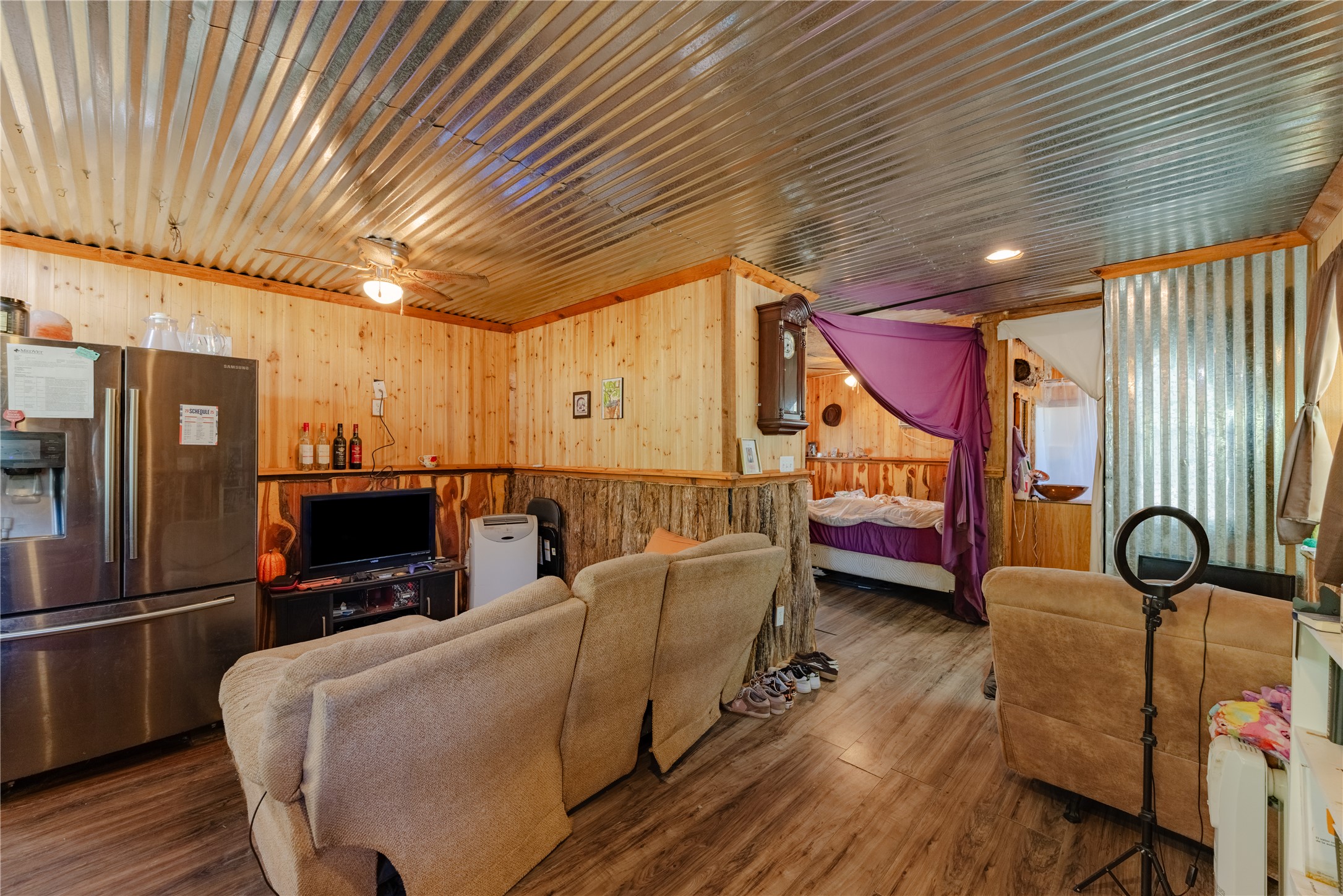 main property photo 18