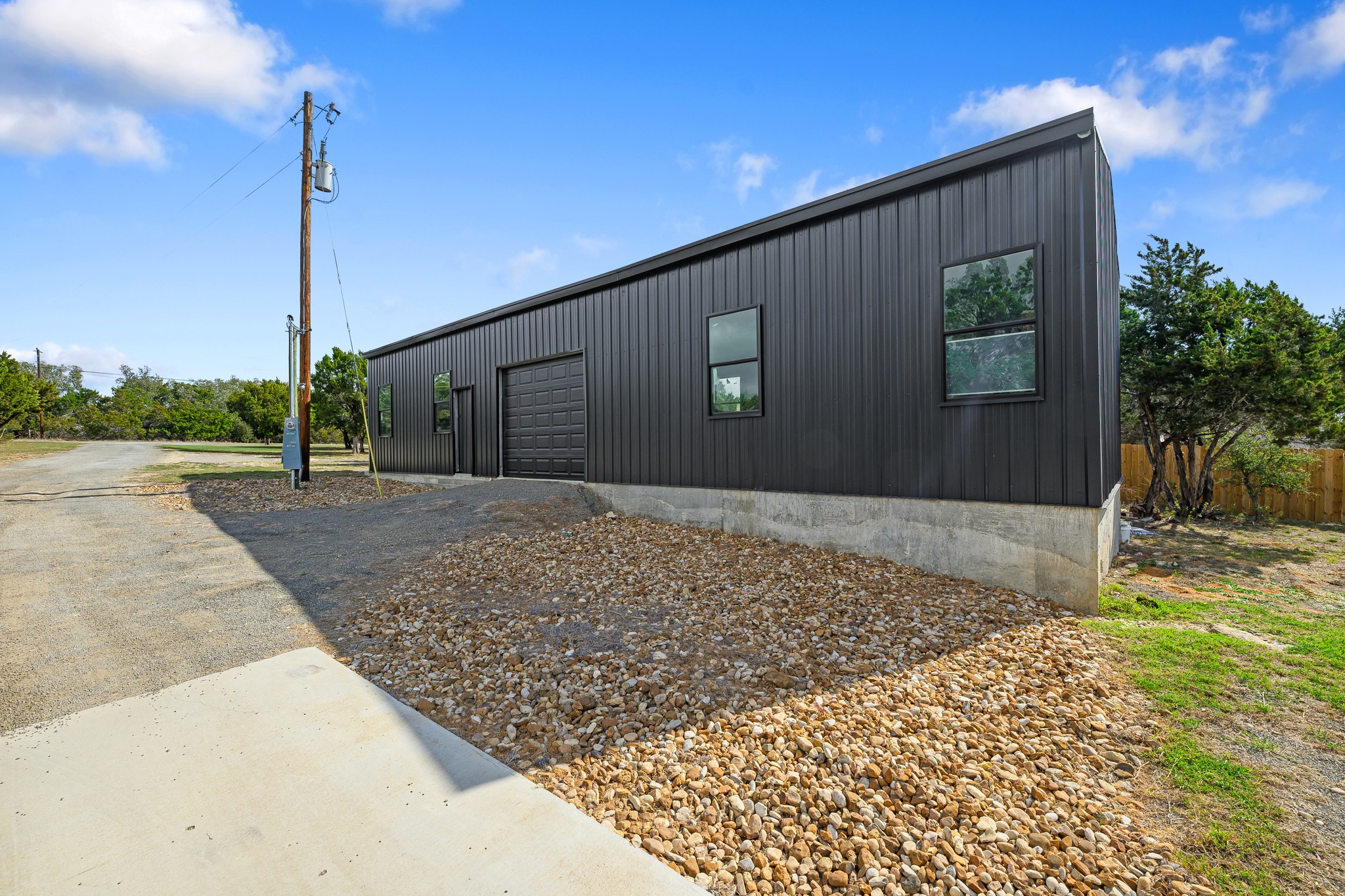 main property photo 29