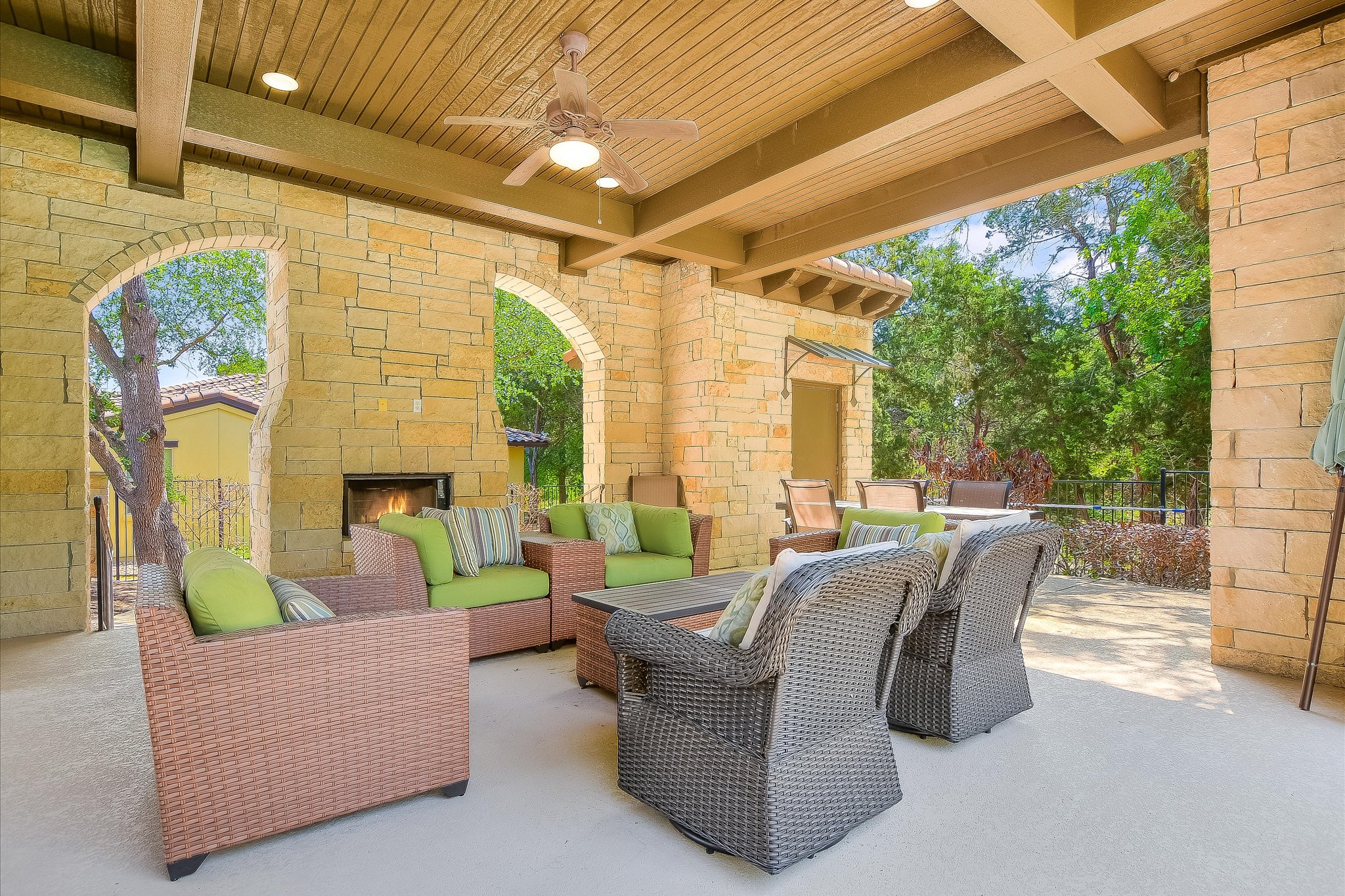 main property photo 37