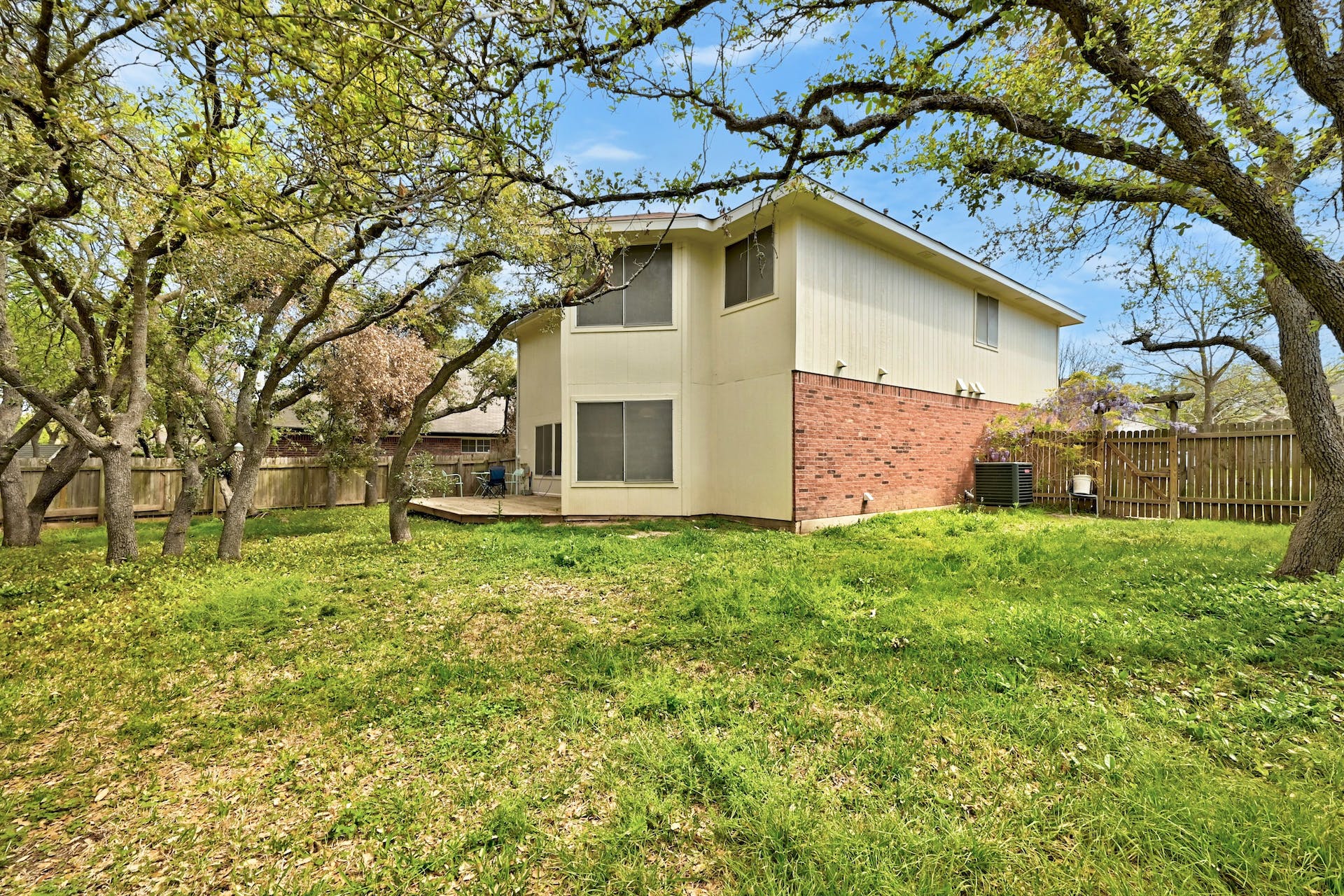 main property photo 27
