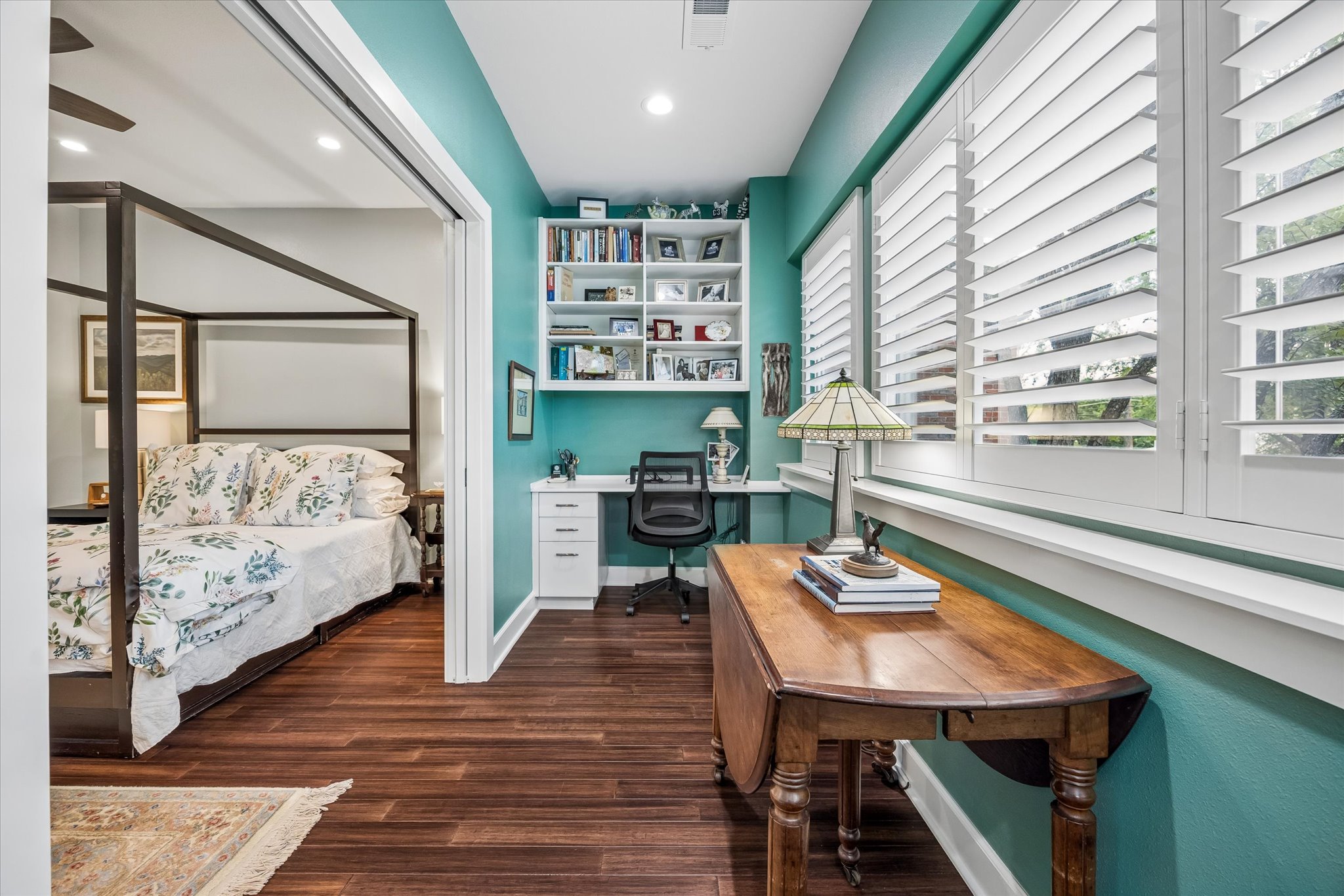 main property photo 14