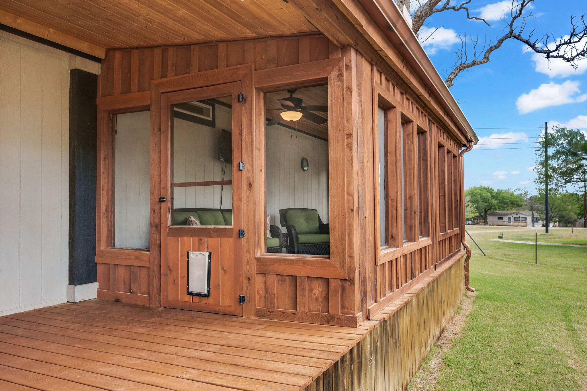 main property photo 20