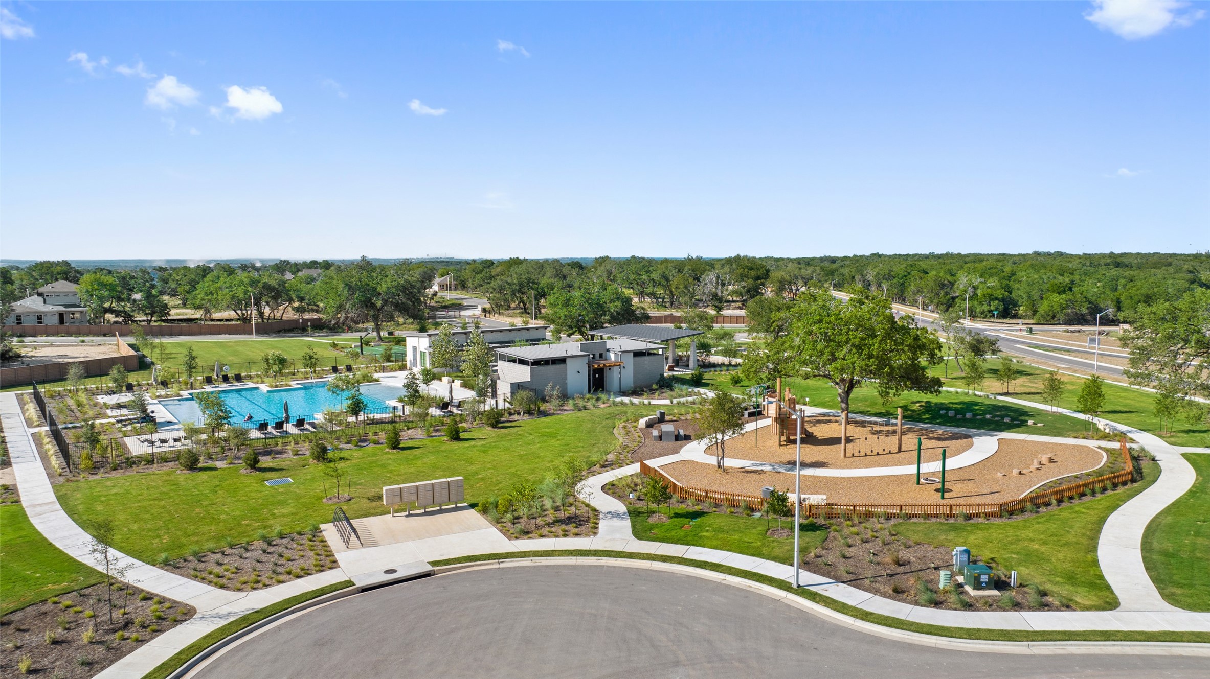 main property photo 16