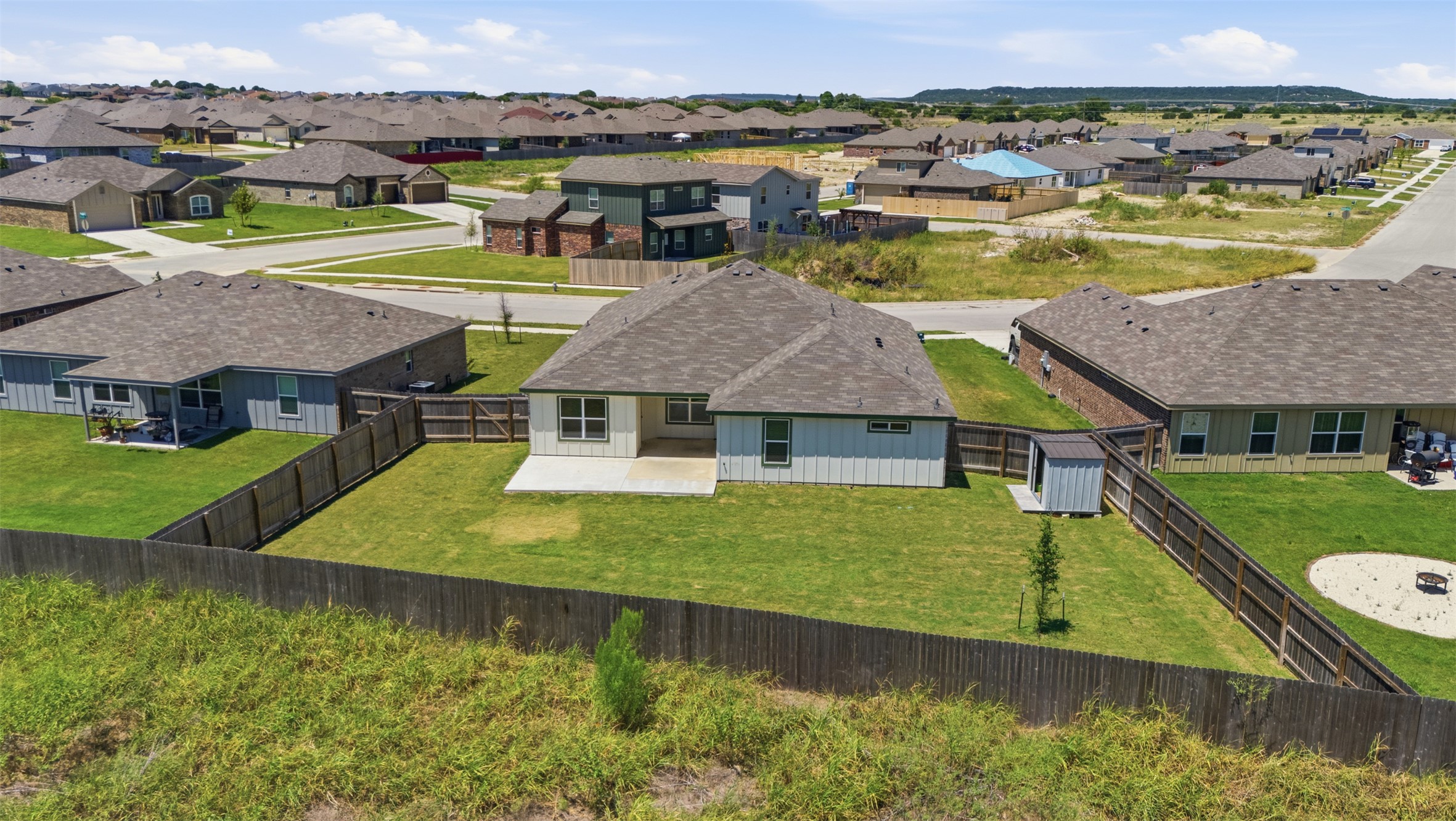 main property photo 29