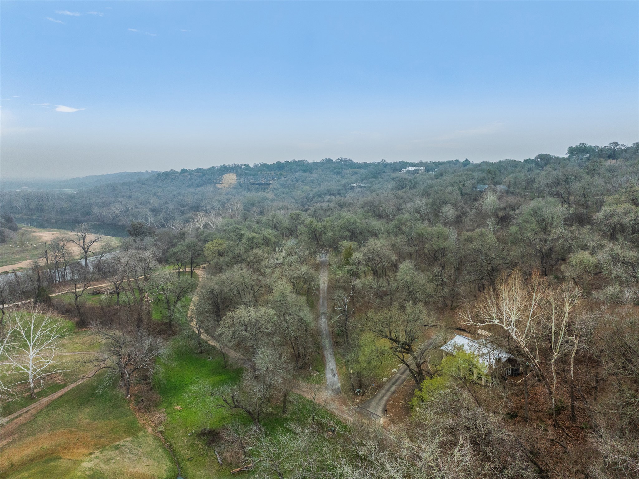 main property photo 36