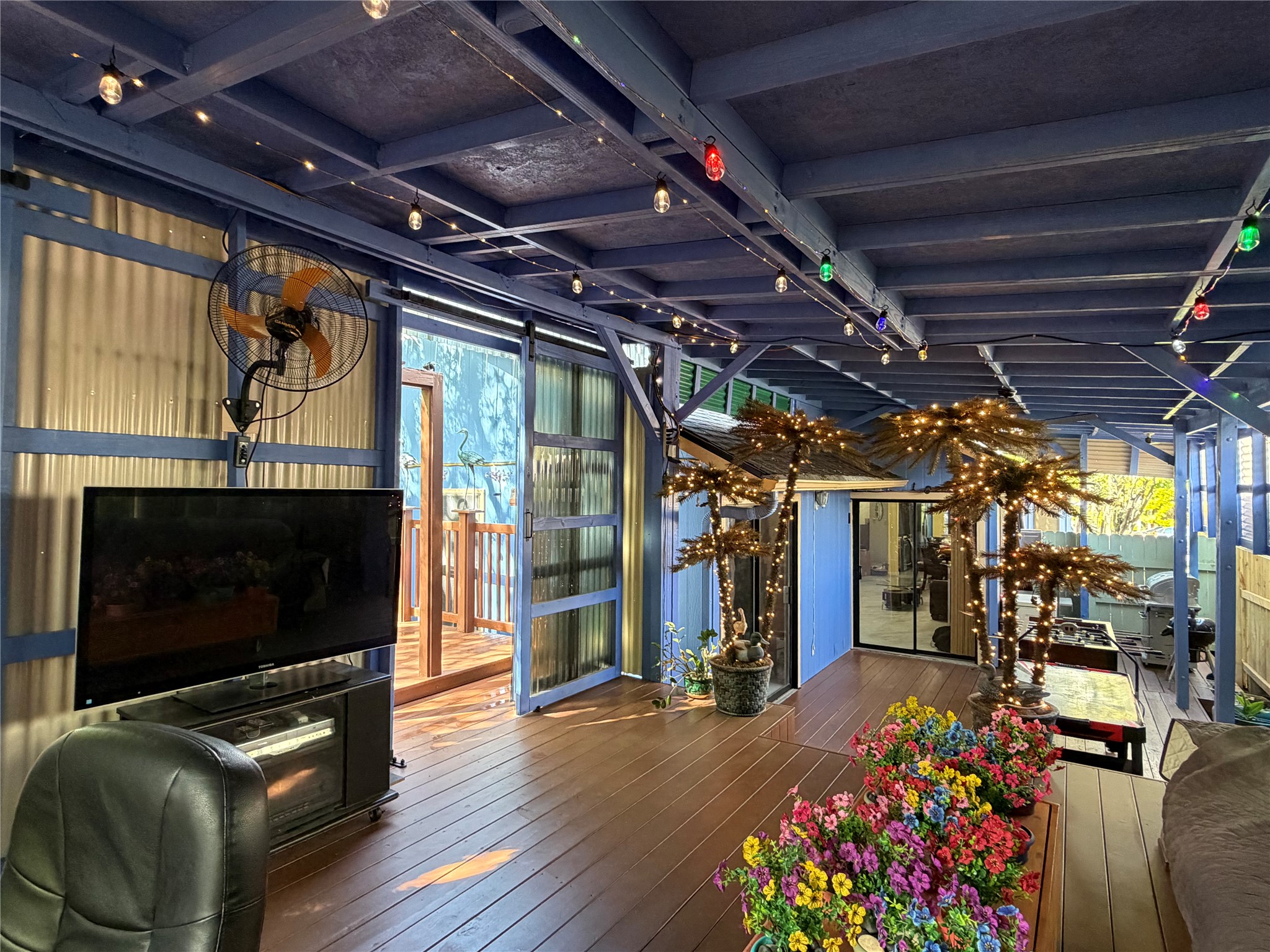 main property photo 38