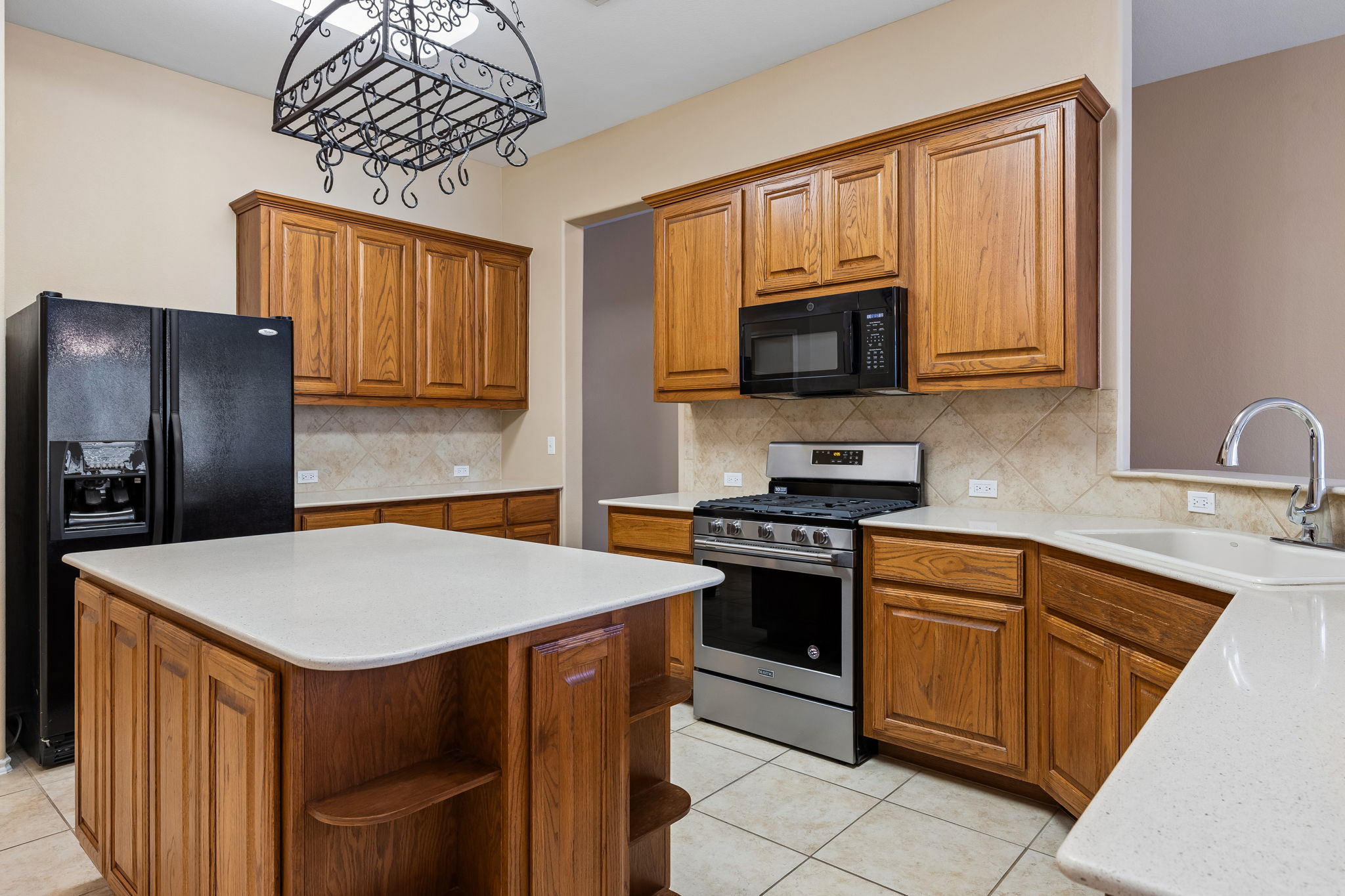 main property photo 14