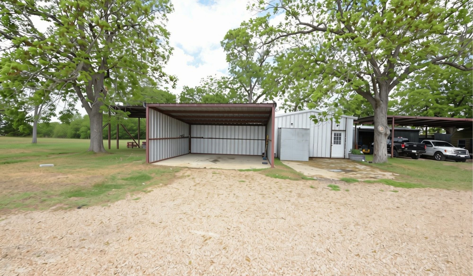 main property photo 17