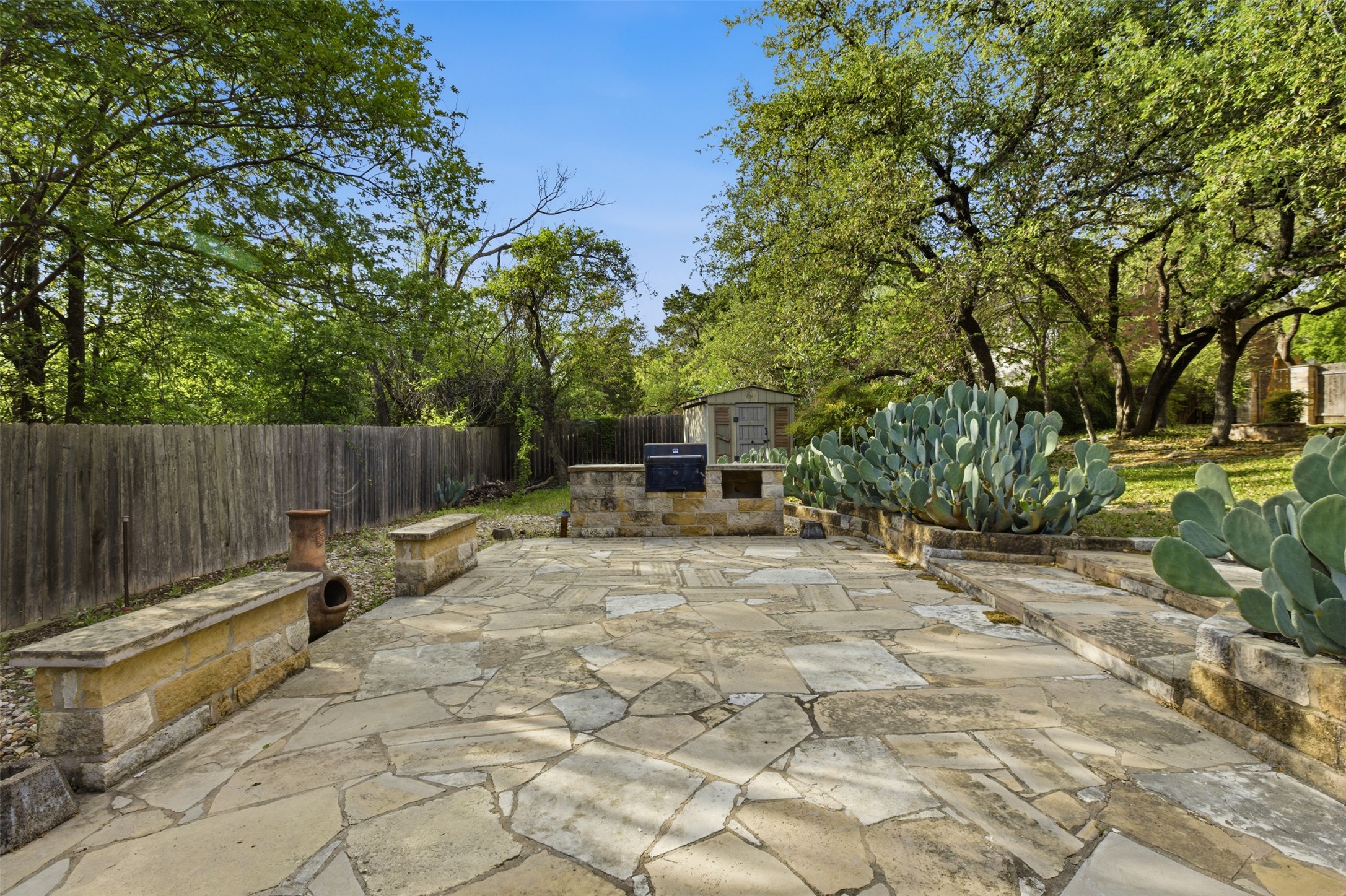 main property photo 38