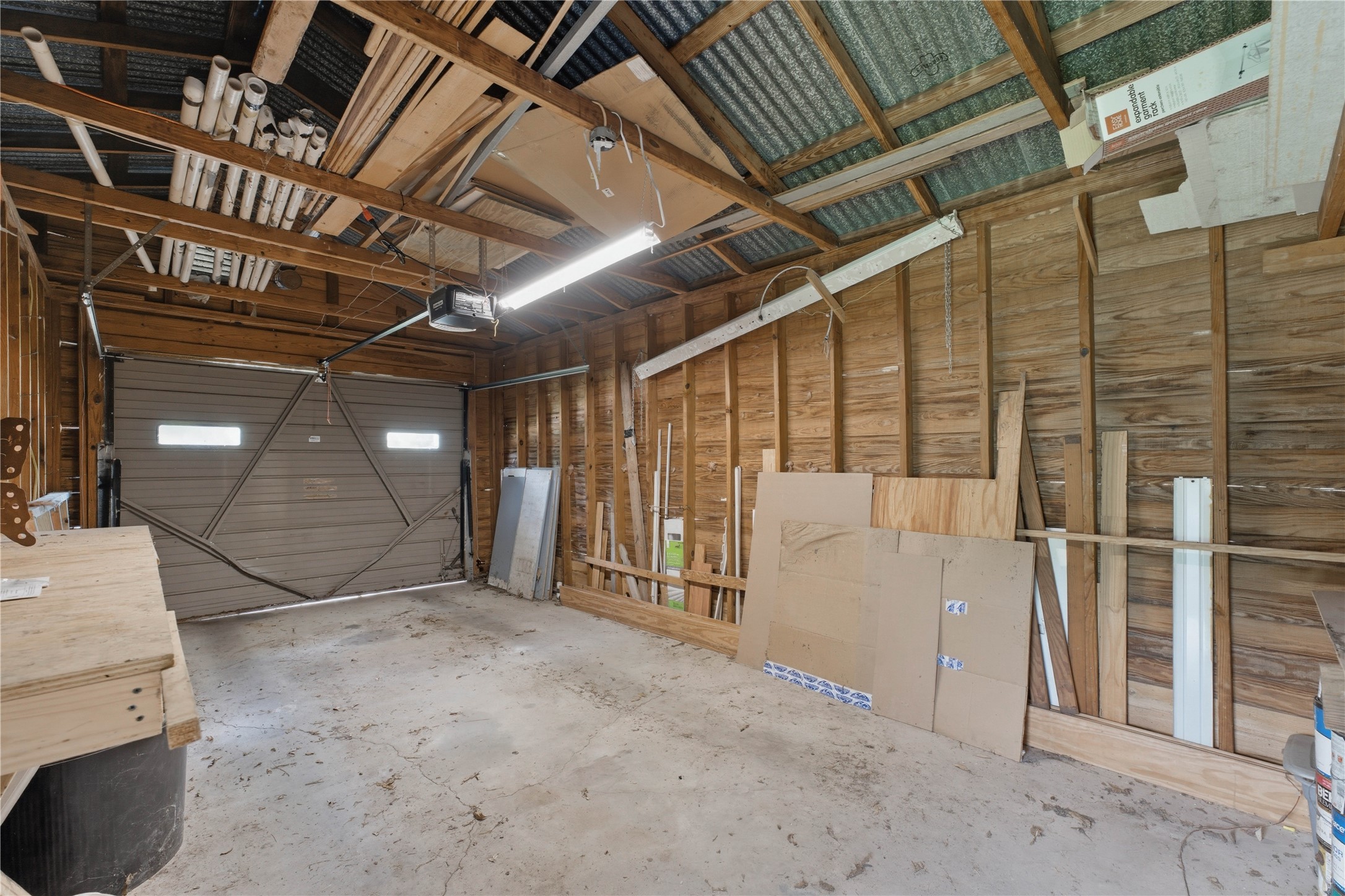 main property photo 19