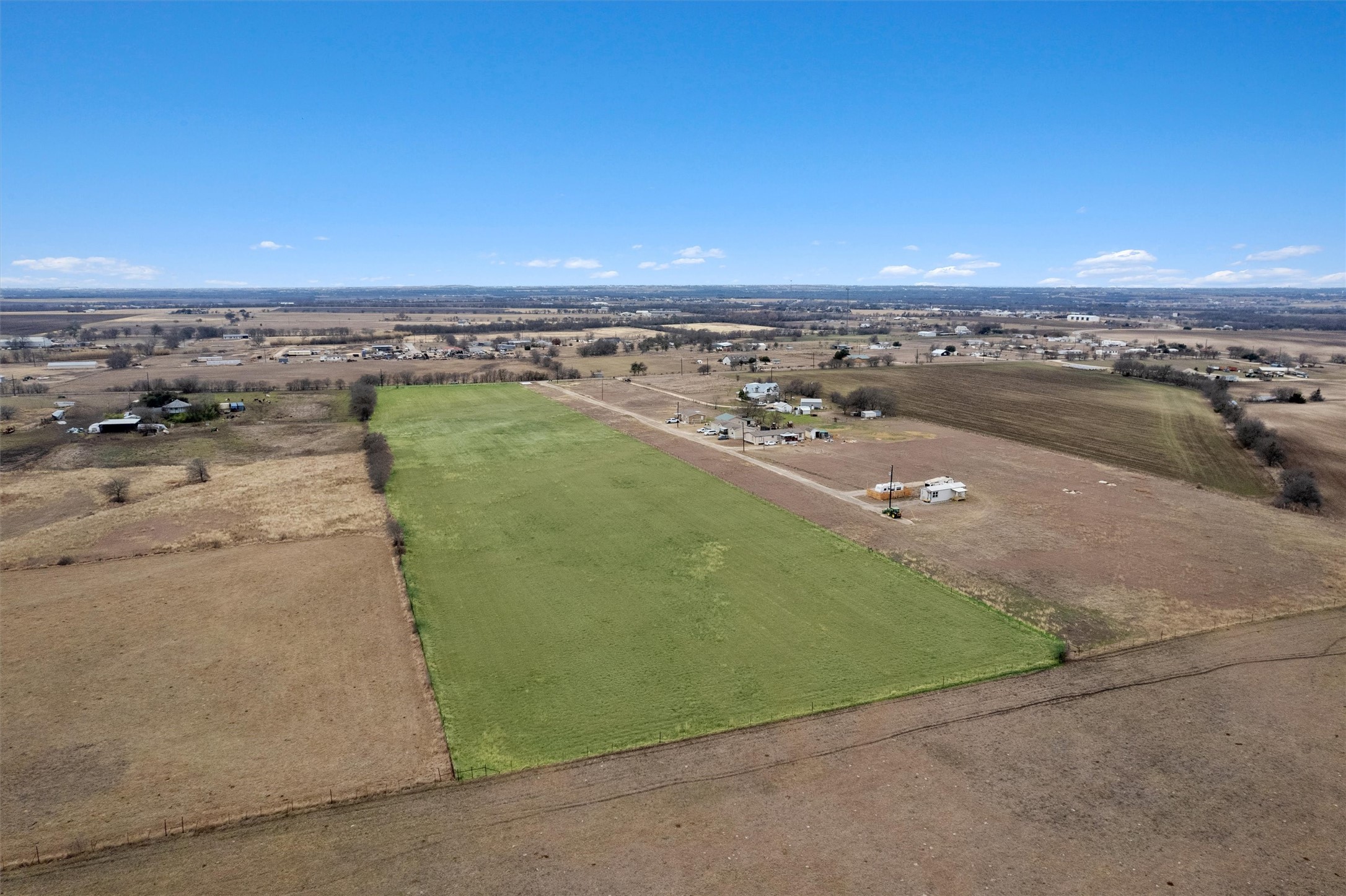 main property photo 16