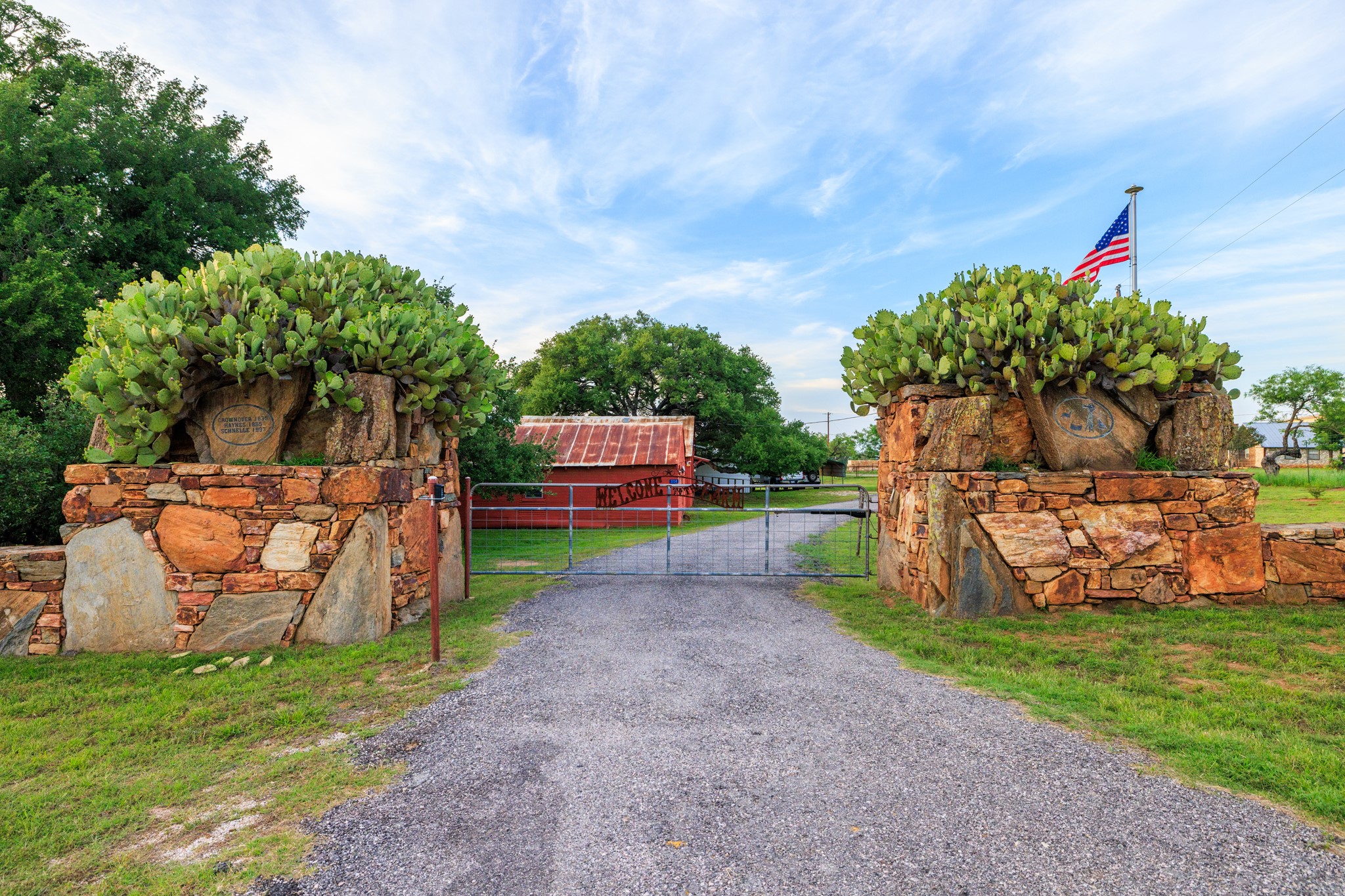 main property photo 33