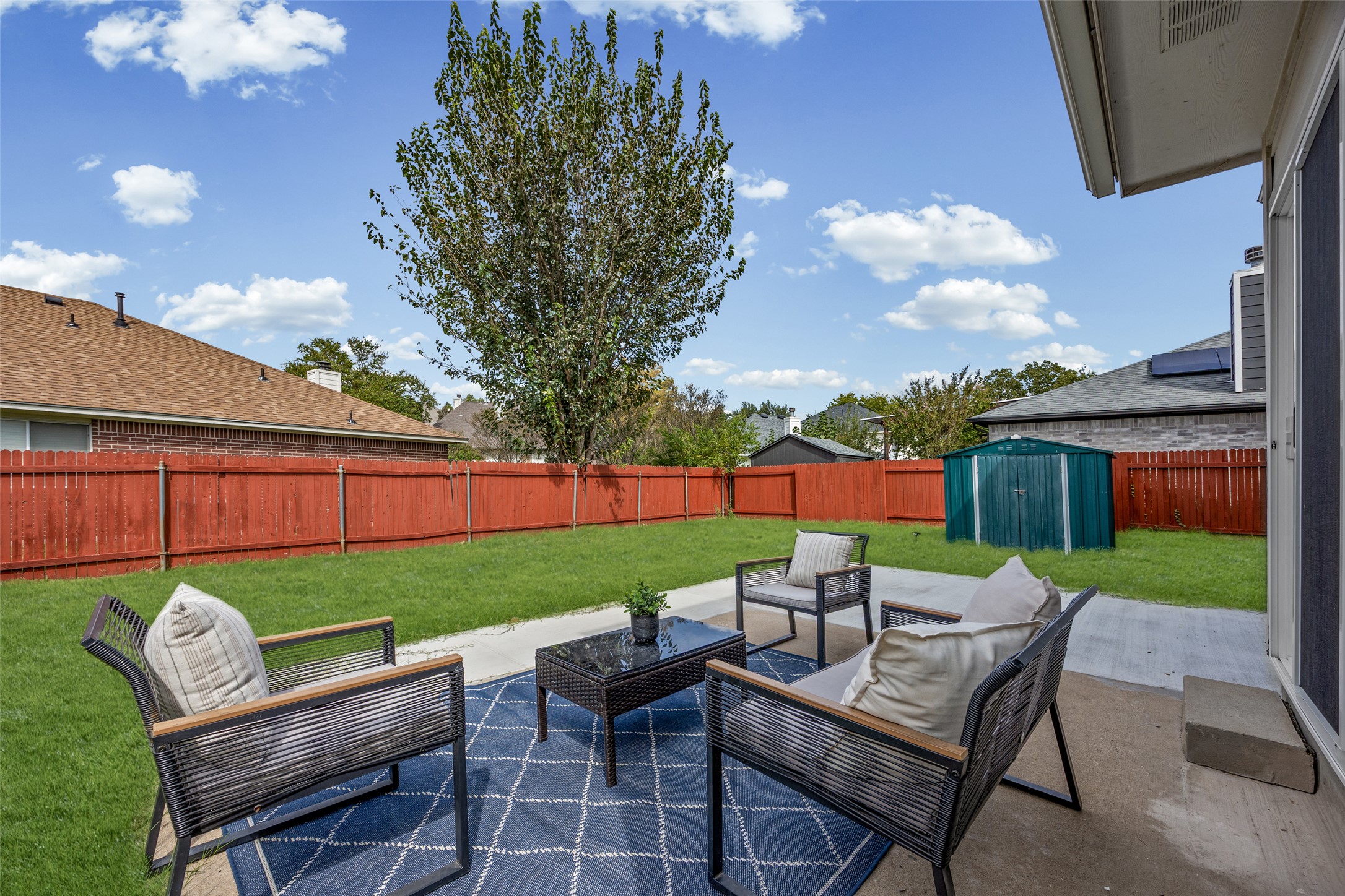 main property photo 27