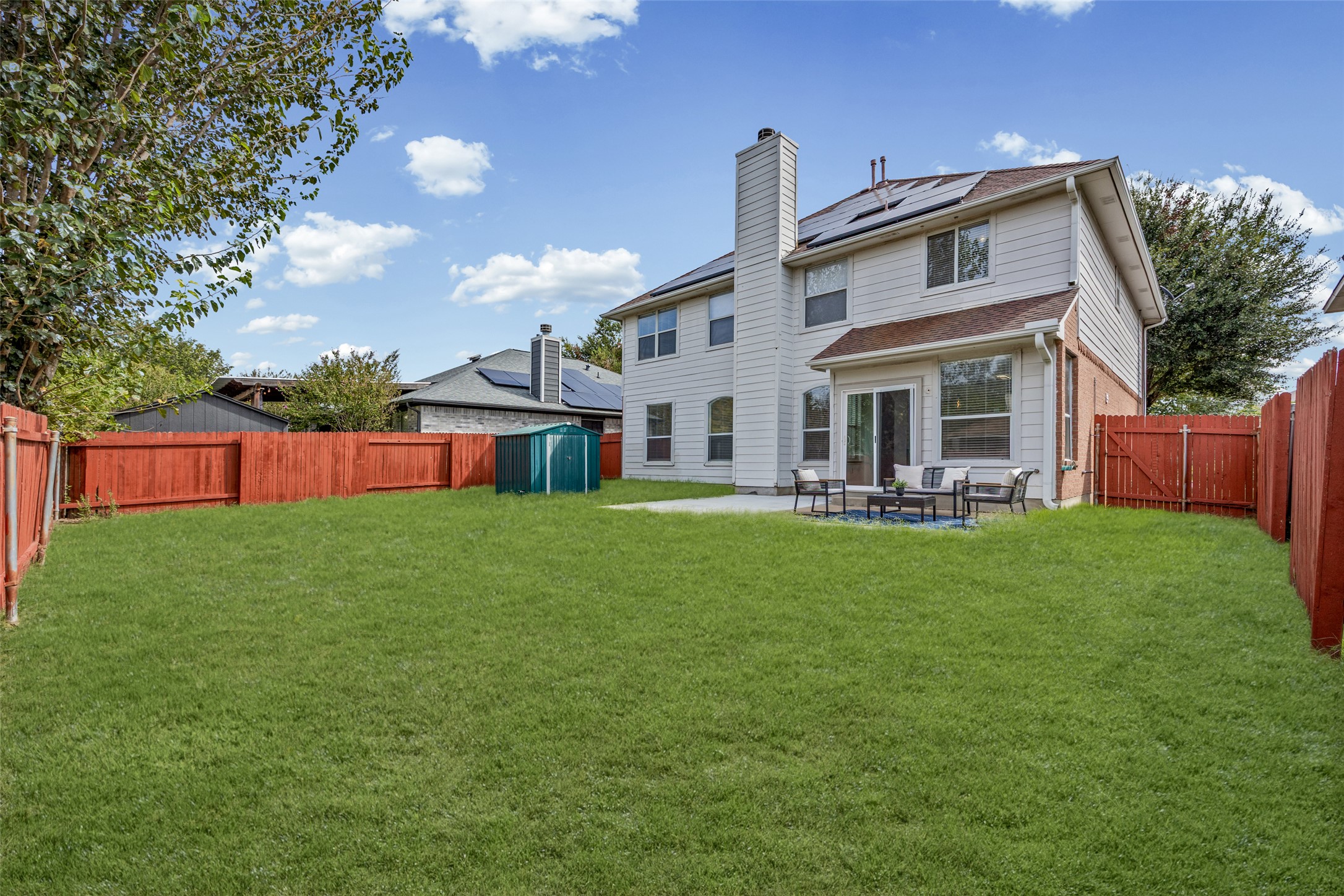 main property photo 28