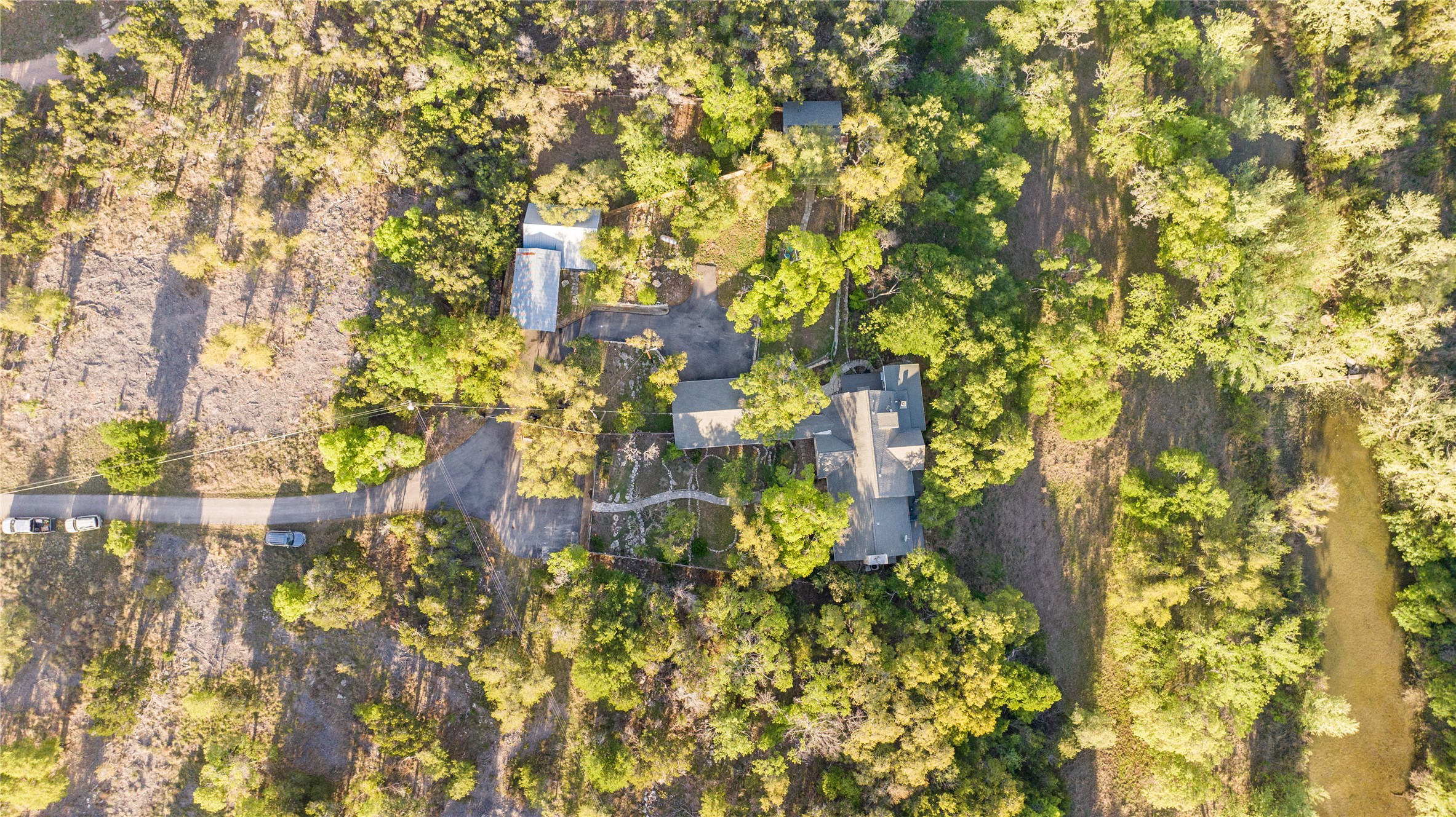 main property photo 39