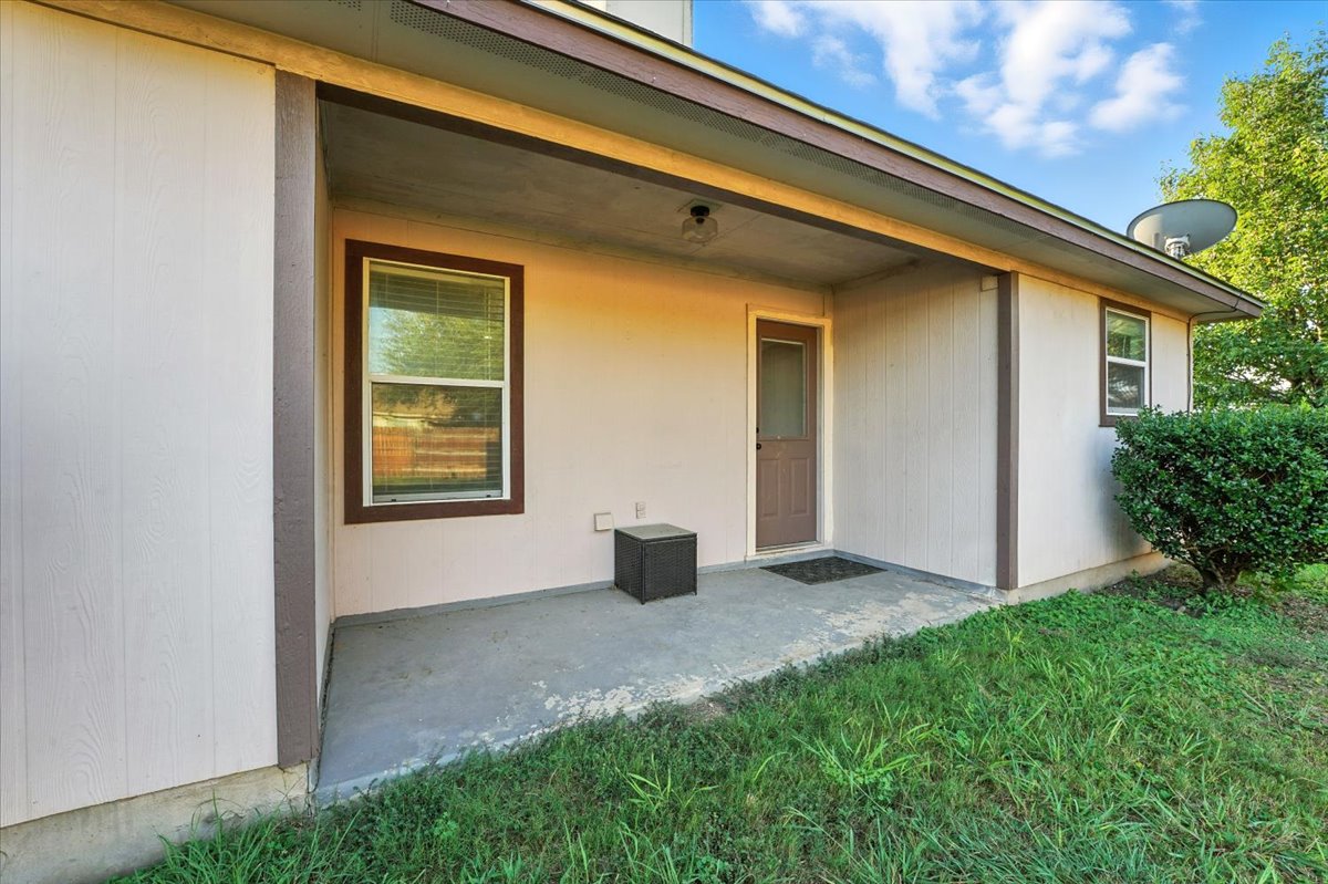 main property photo 19